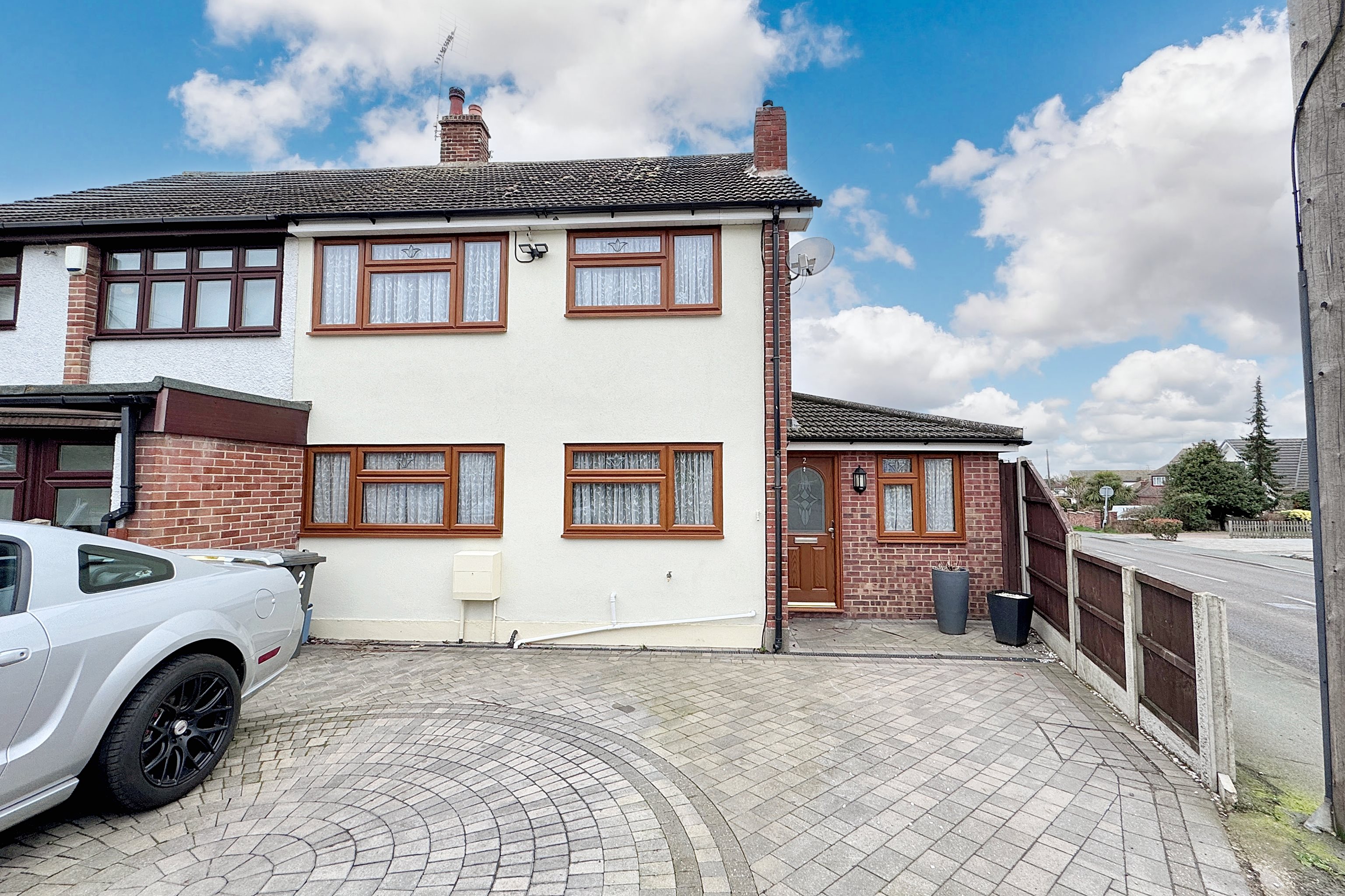 4 bed semi-detached house to rent in Hambro Avenue, Rayleigh  - Property Image 19