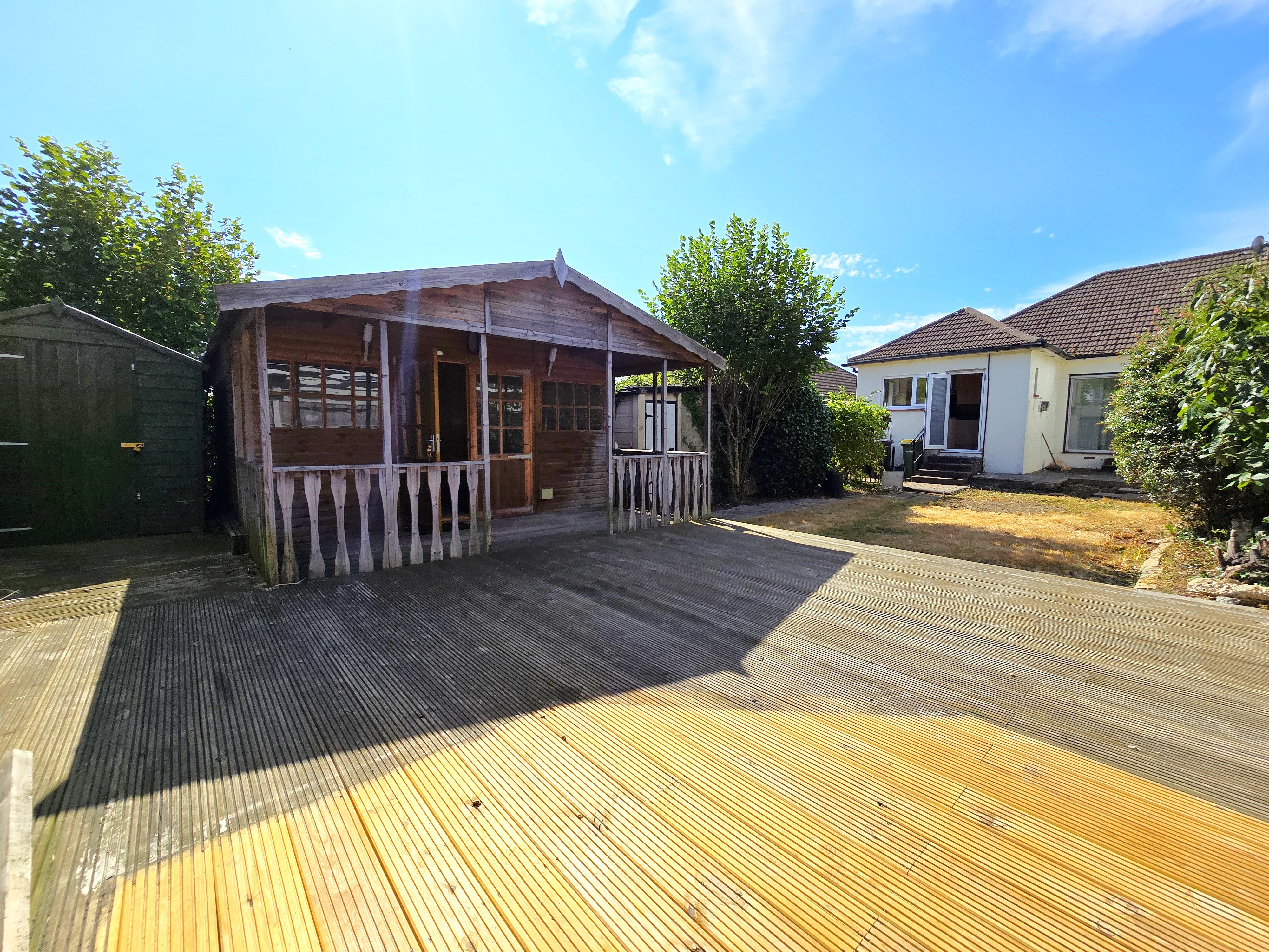 3 bed semi-detached bungalow for sale in Nevern Road, Rayleigh  - Property Image 13