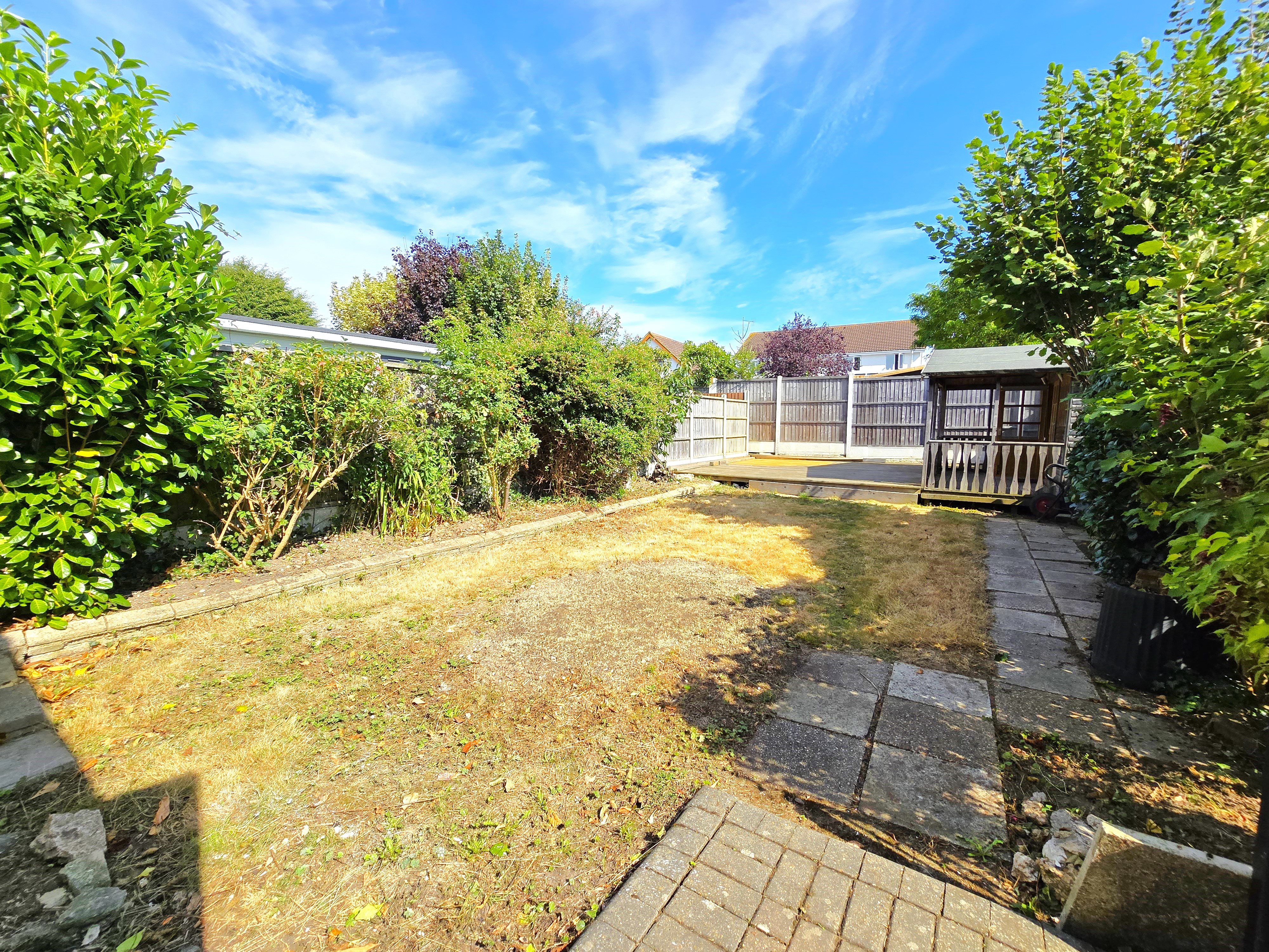 3 bed semi-detached bungalow for sale in Nevern Road, Rayleigh  - Property Image 12