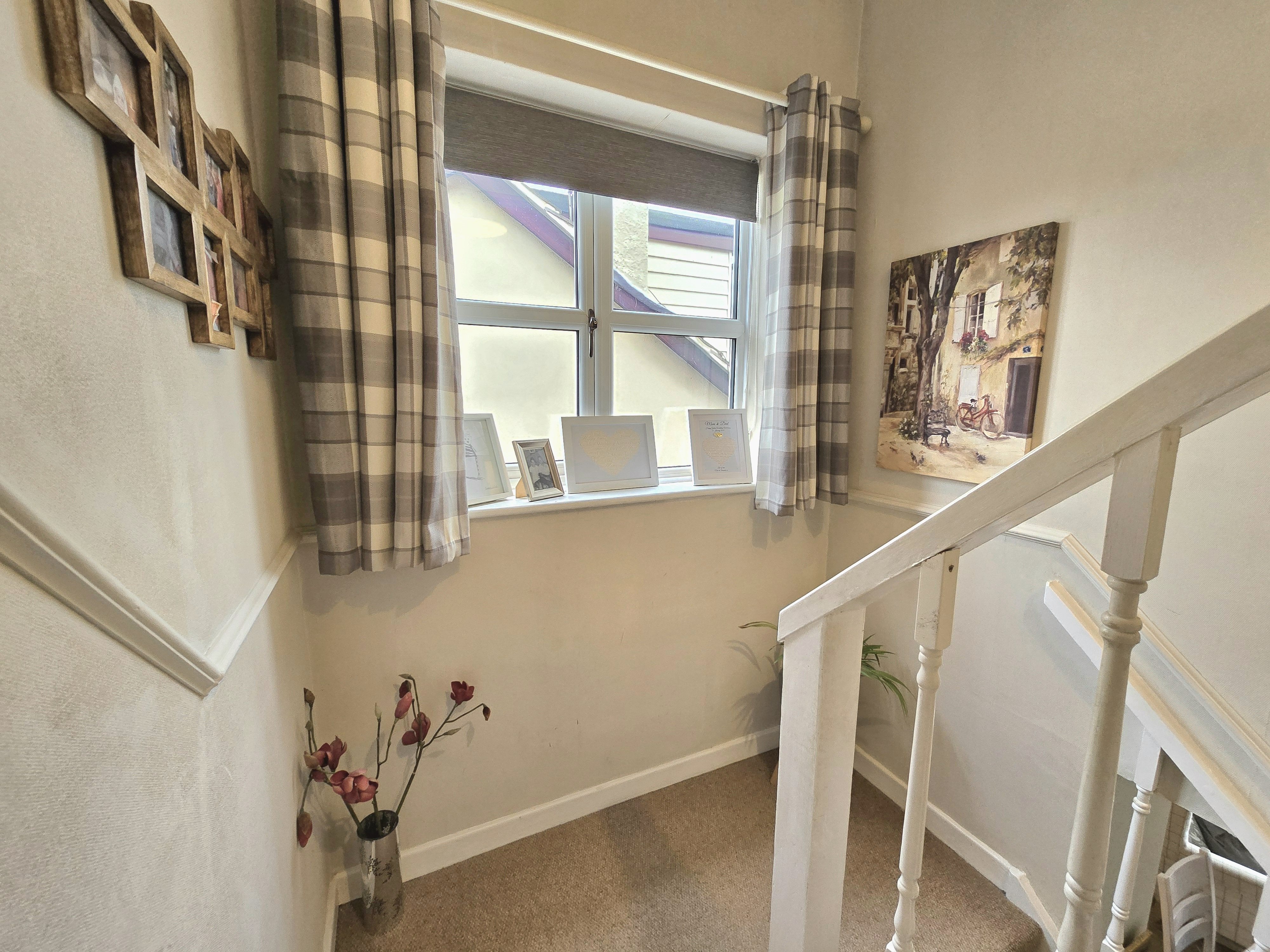 3 bed detached house for sale in Denham Road, Canvey Island  - Property Image 11