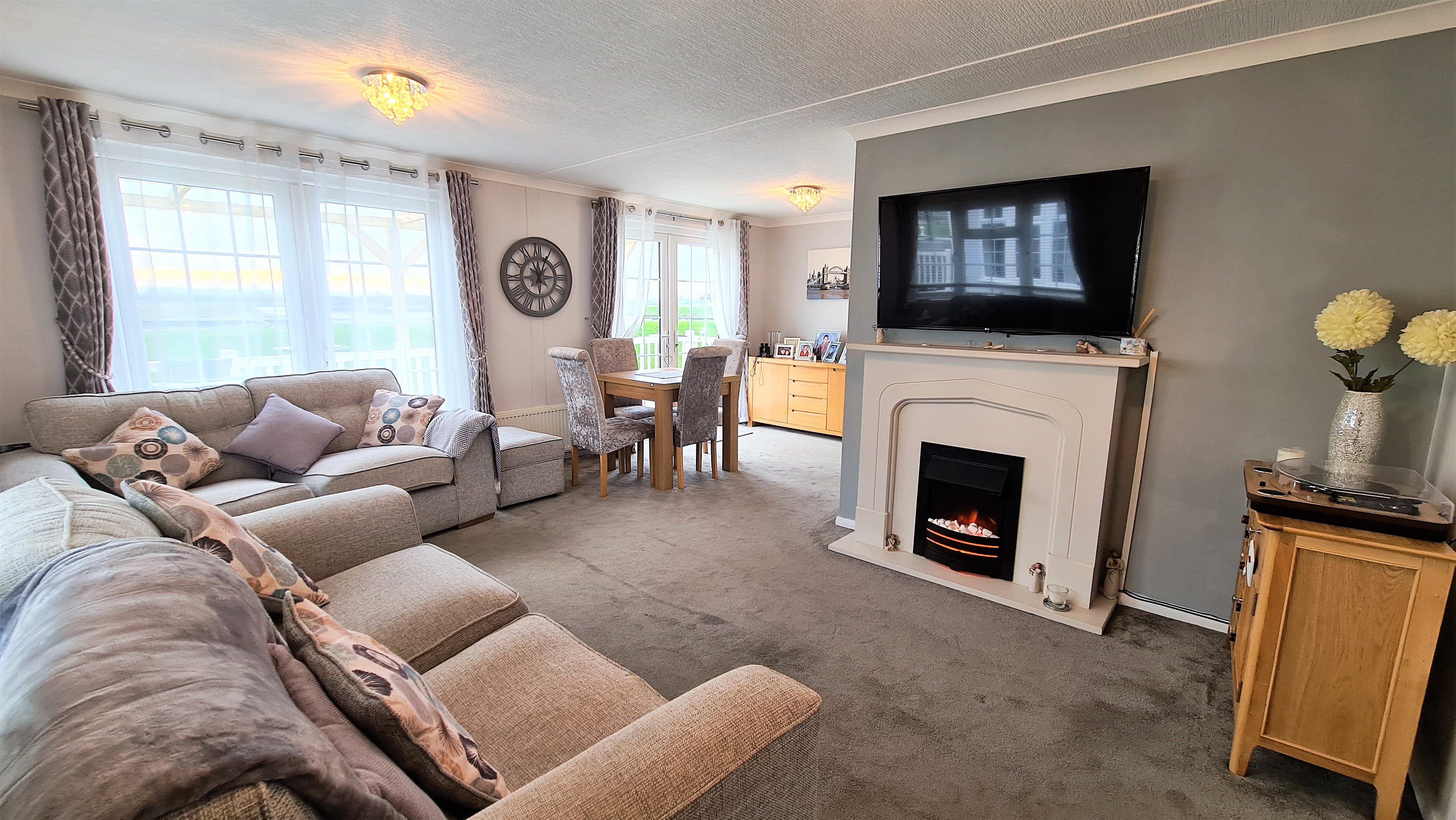 2 bed detached bungalow for sale in Waterfront, Hayes Country Park  - Property Image 4