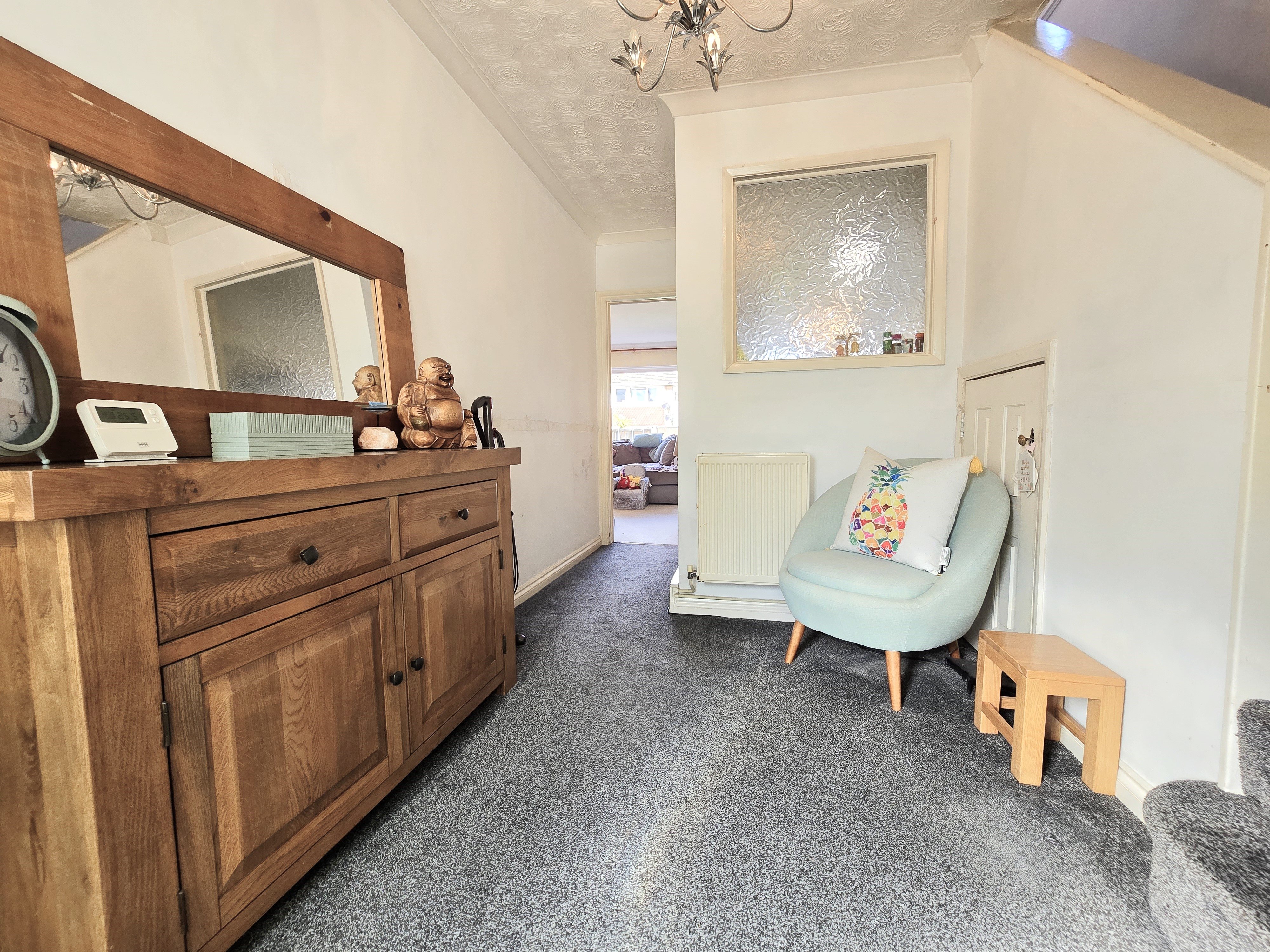 3 bed semi-detached house for sale in London Road, Benfleet  - Property Image 2