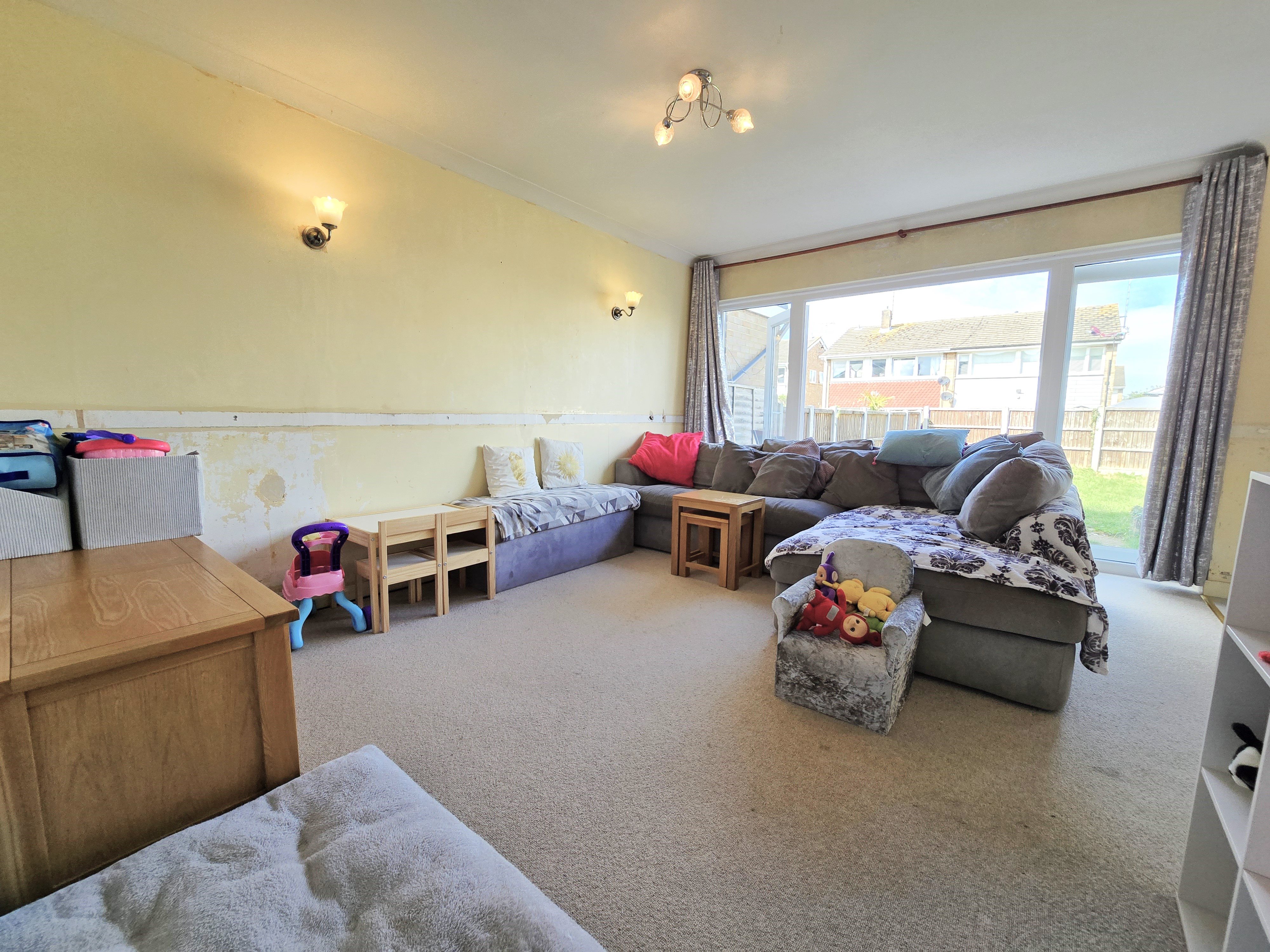 3 bed semi-detached house for sale in London Road, Benfleet  - Property Image 7