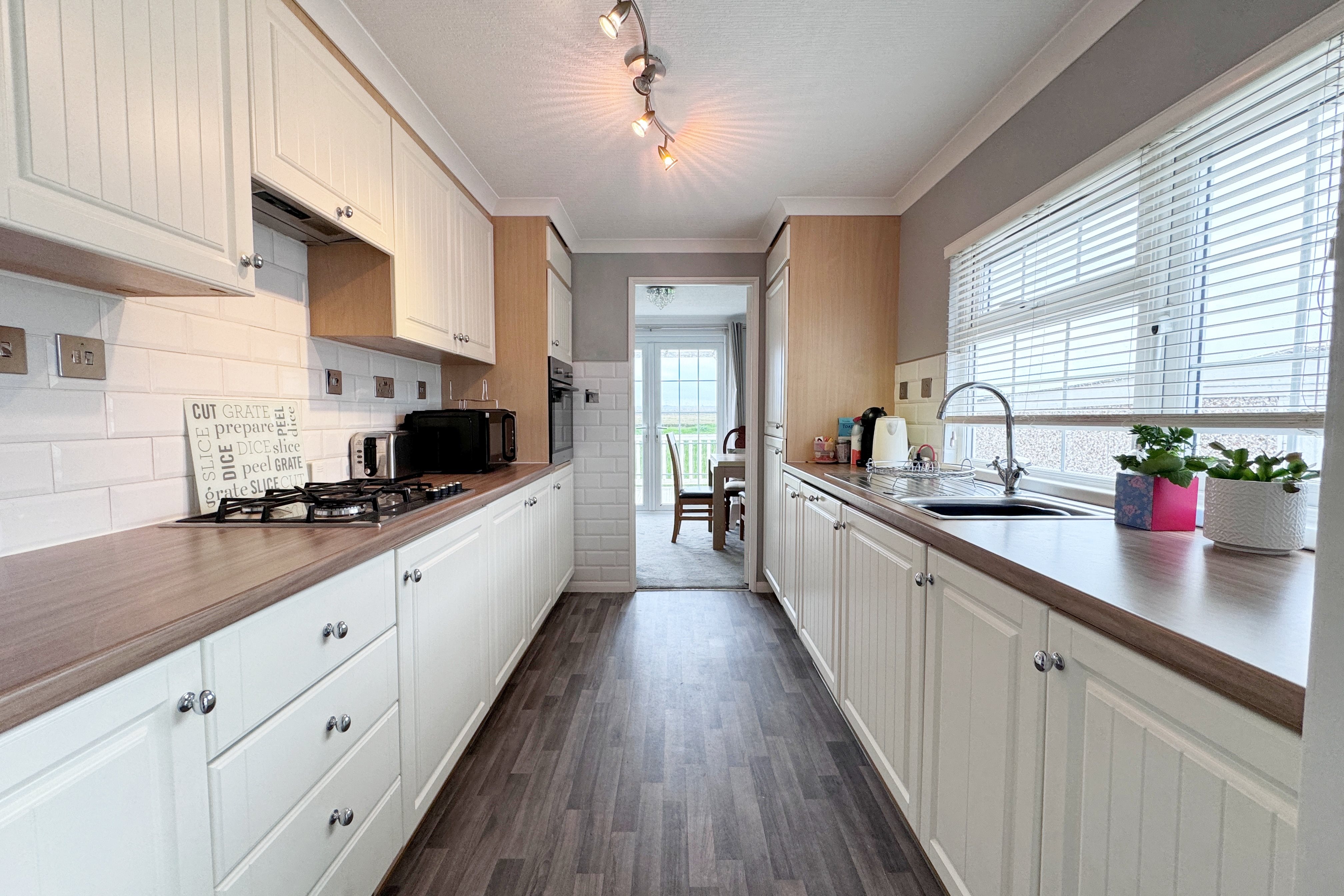 2 bed detached bungalow for sale in Waterfront, Hayes Country Park  - Property Image 6