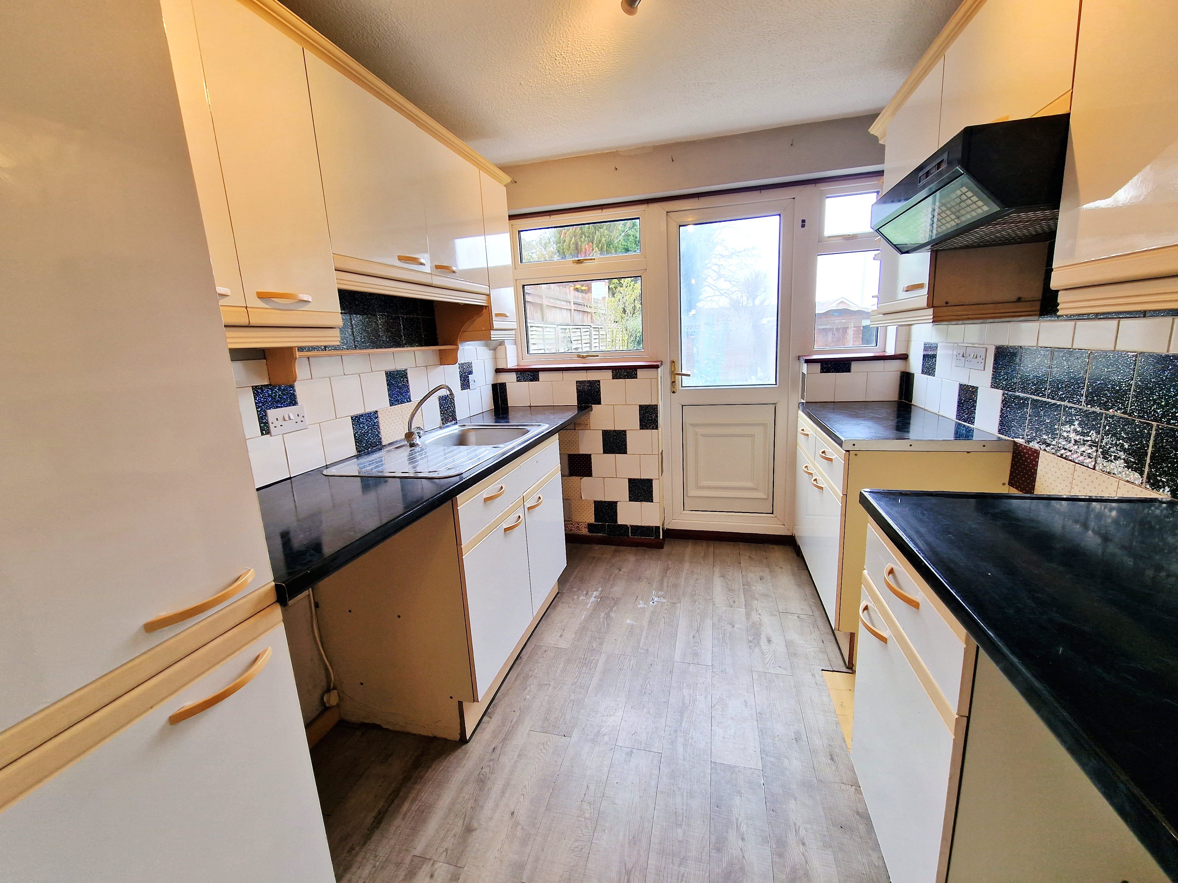 4 bed end of terrace house for sale in Hill Avenue, Wickford  - Property Image 11