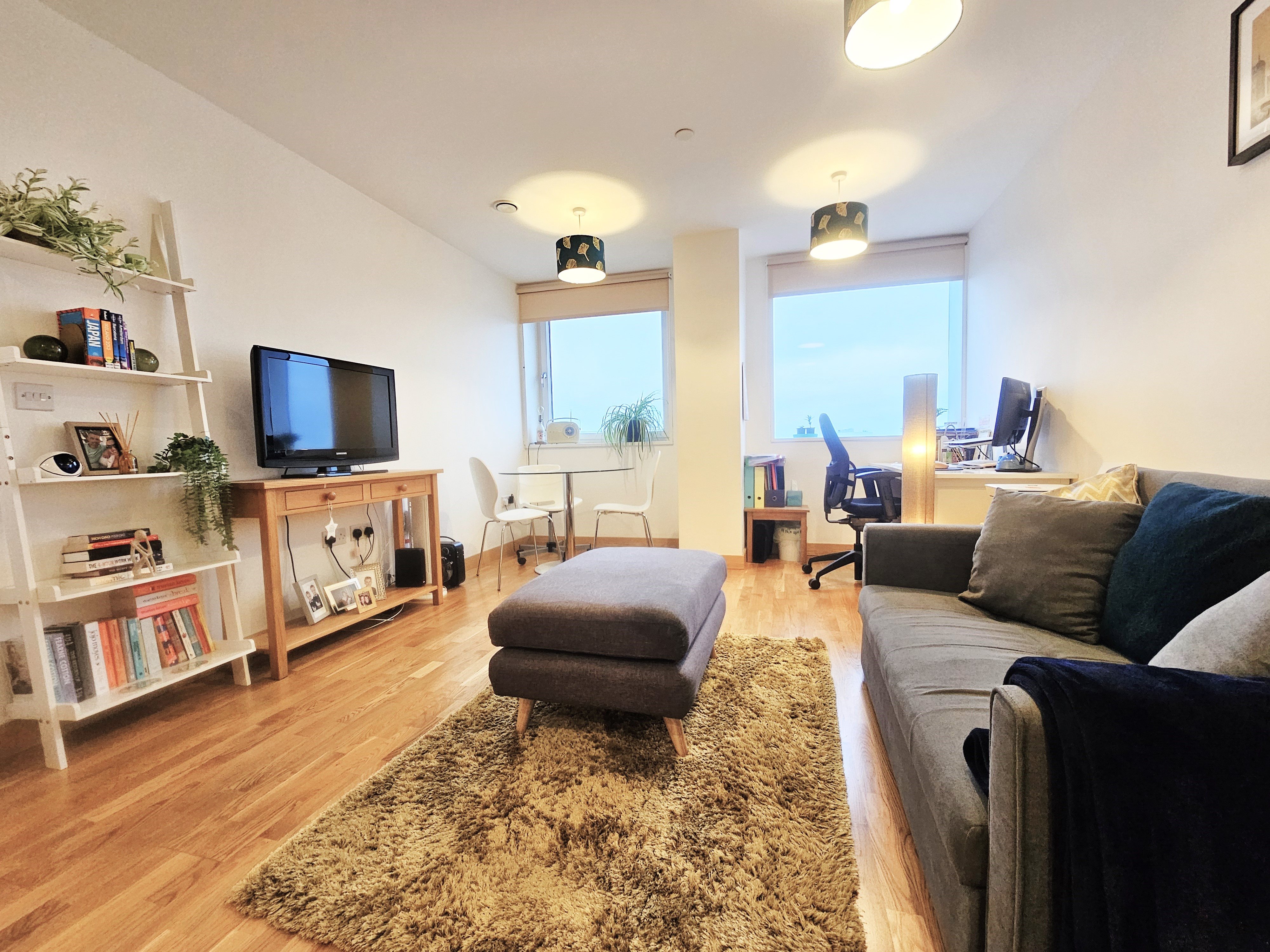 1 bed flat for sale in Highbanks, Southchurch Avenue  - Property Image 3
