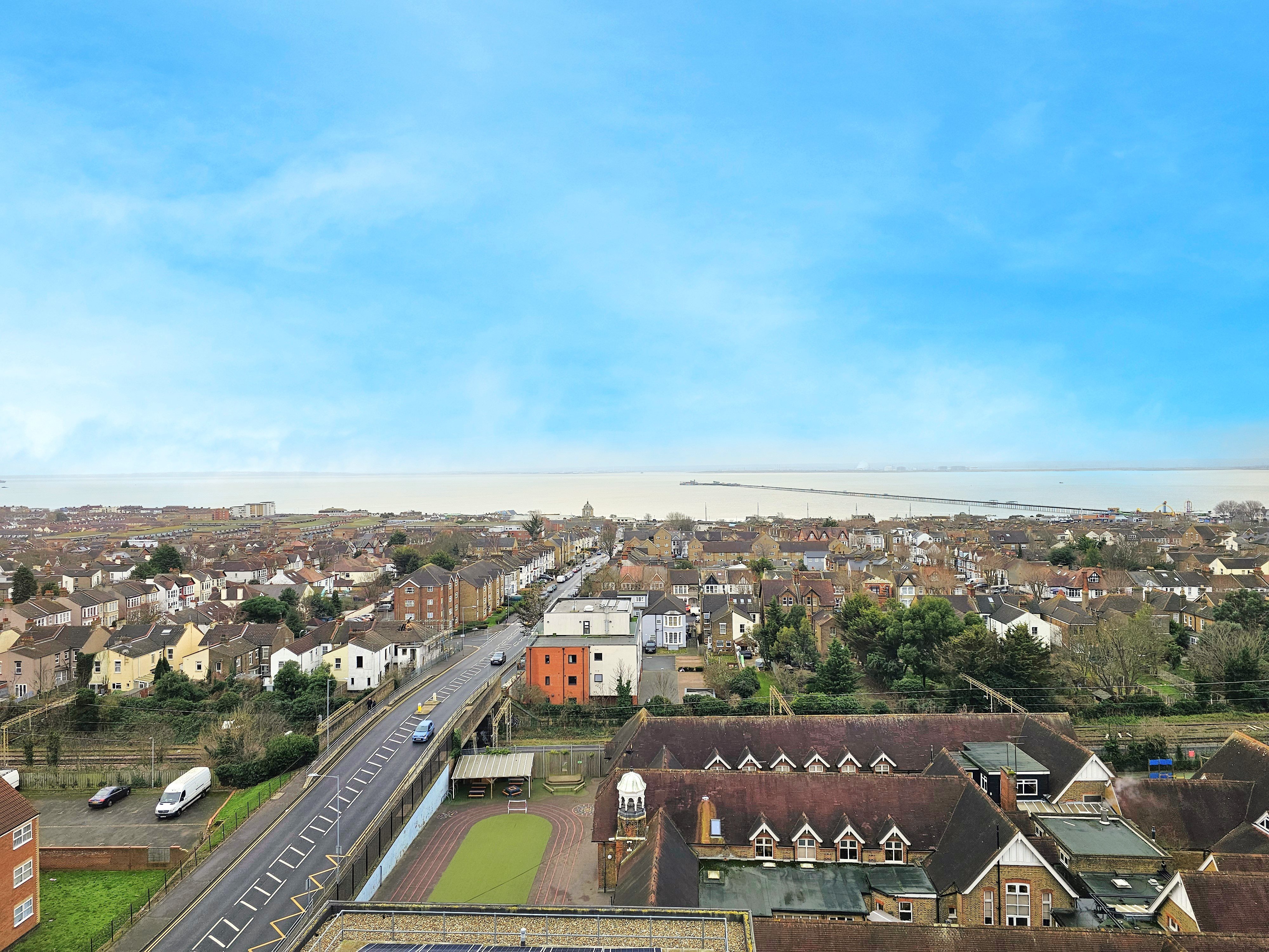 1 bed flat for sale in Highbanks, Southchurch Avenue  - Property Image 9