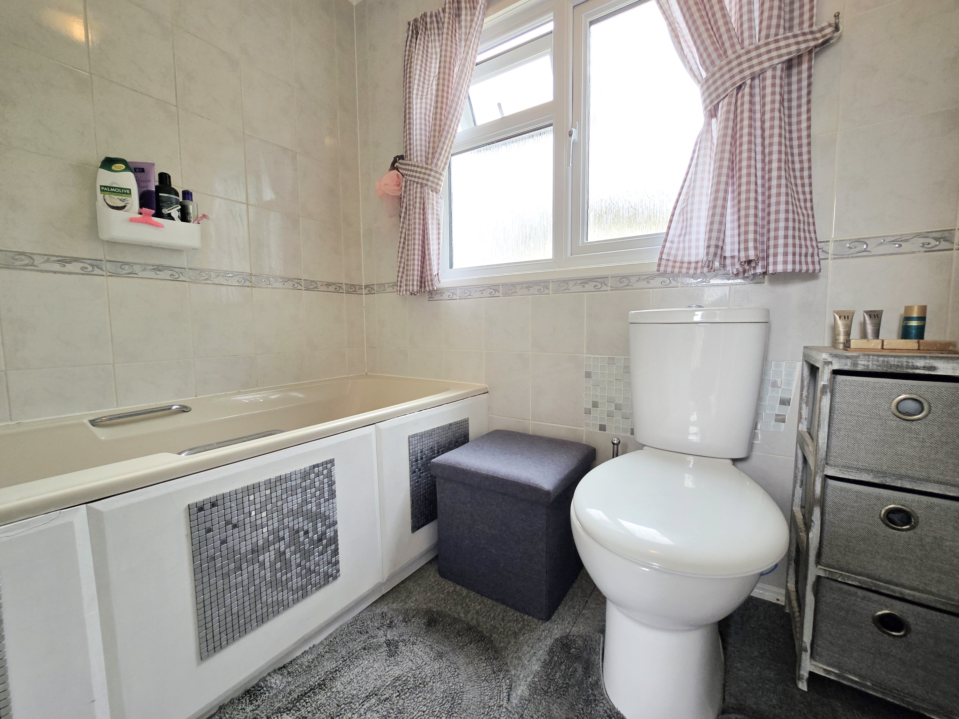 1 bed bungalow for sale in Main Street, Lower Road  - Property Image 7