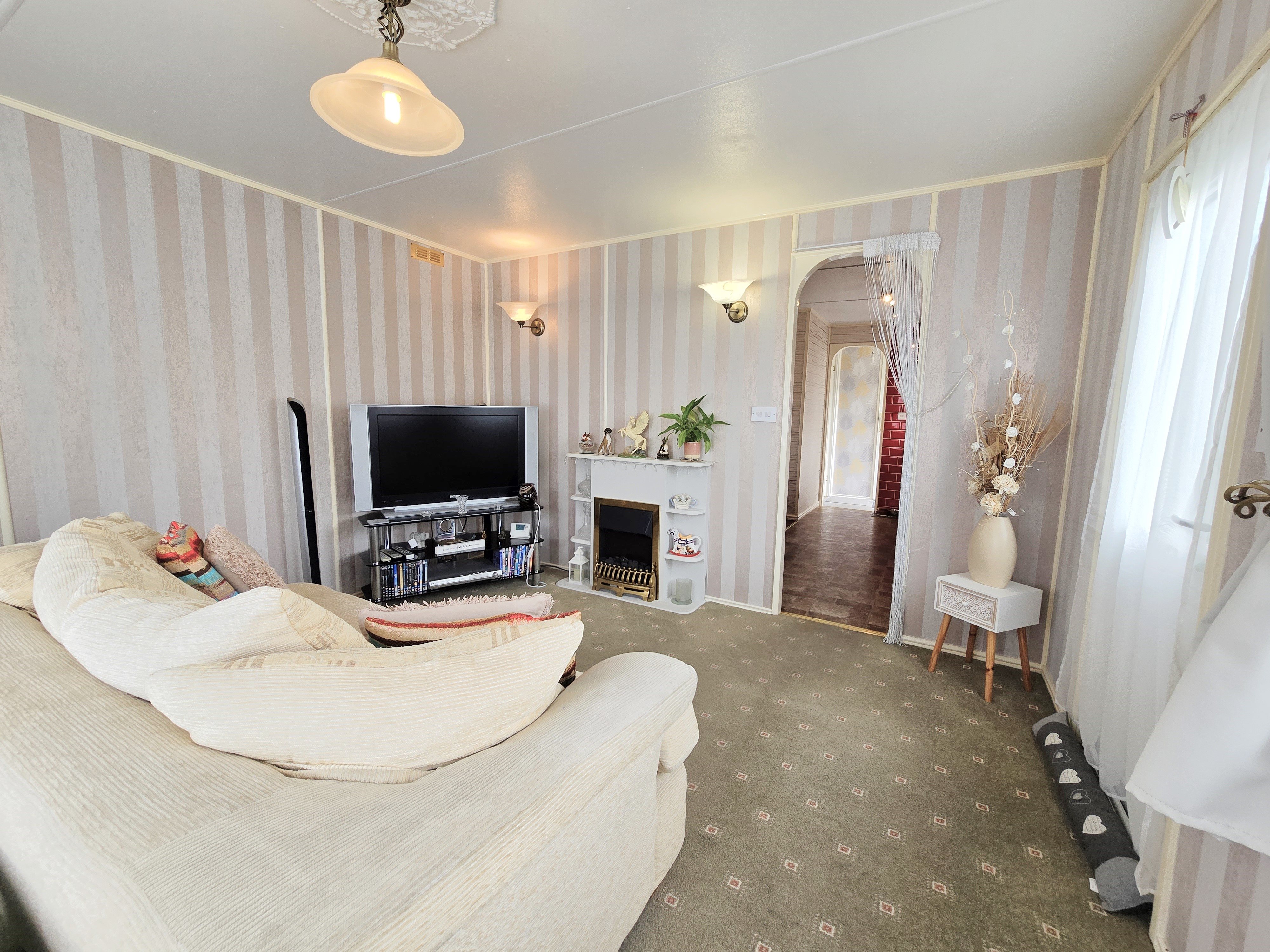 1 bed bungalow for sale in Main Street, Lower Road  - Property Image 5