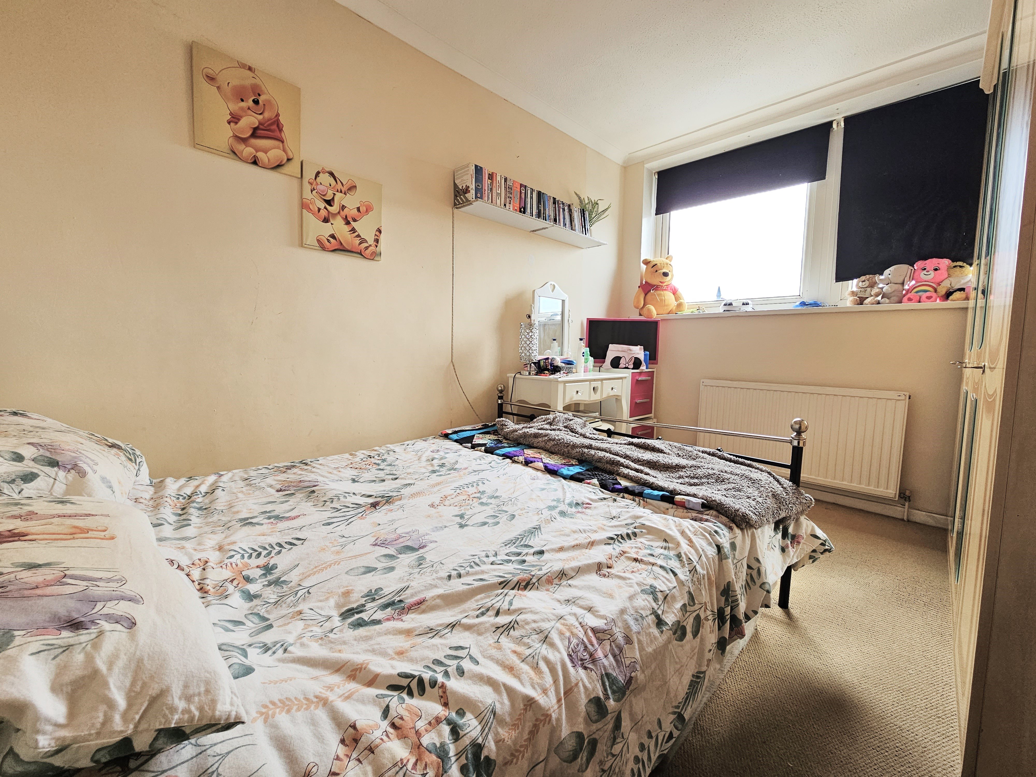 3 bed flat for sale in Eastwood Road, Rayleigh  - Property Image 5