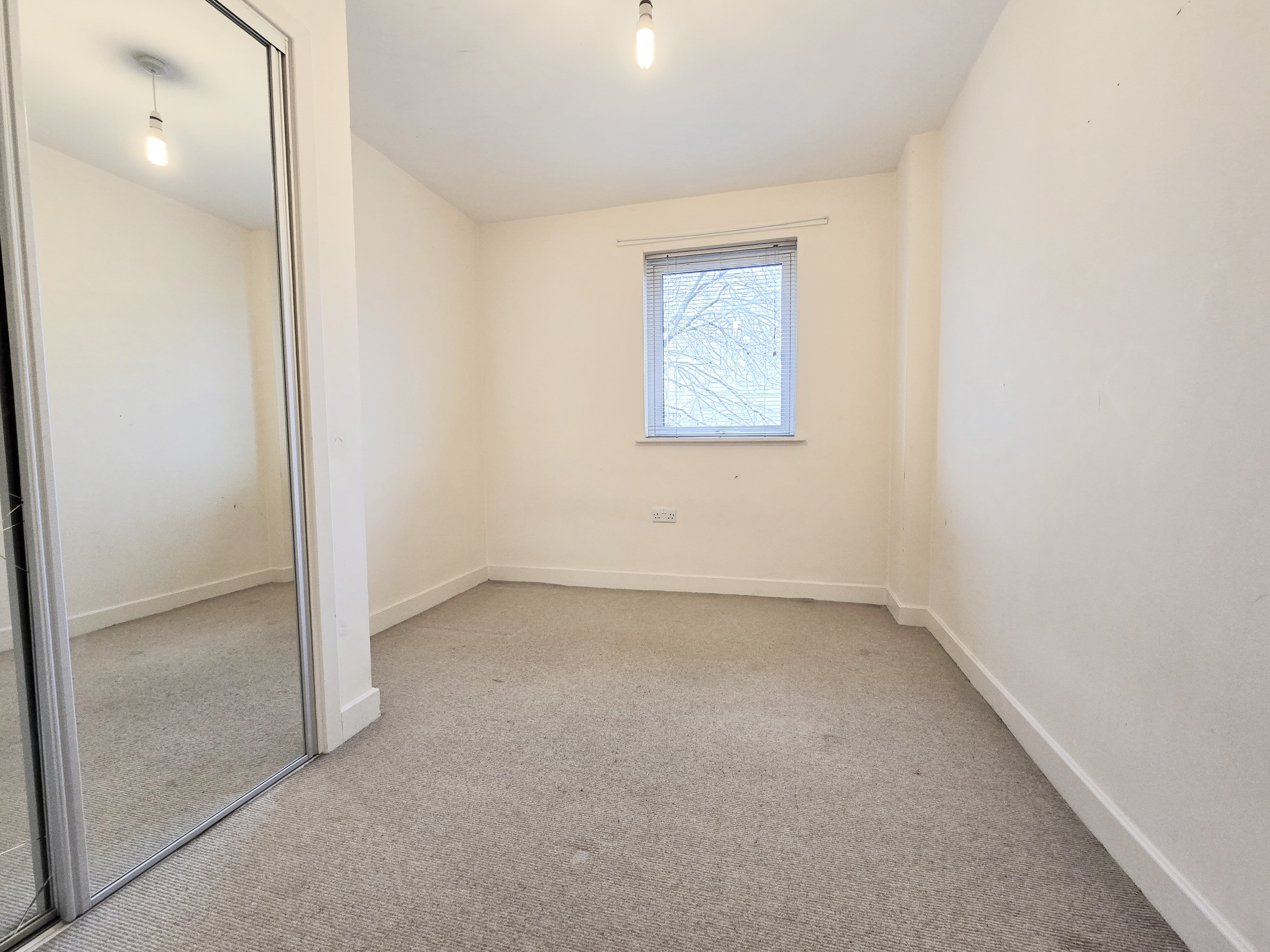2 bed flat for sale in The Wave, Market Avenue  - Property Image 6