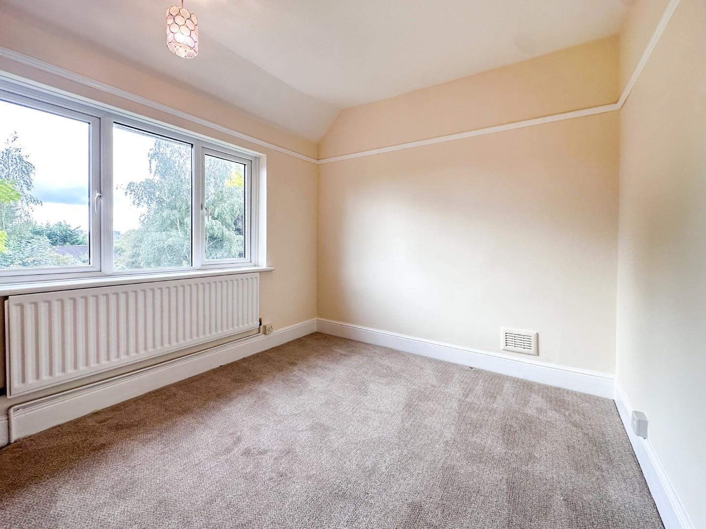 3 bed end of terrace house to rent in Springfield Park Avenue, Chelmsford  - Property Image 9