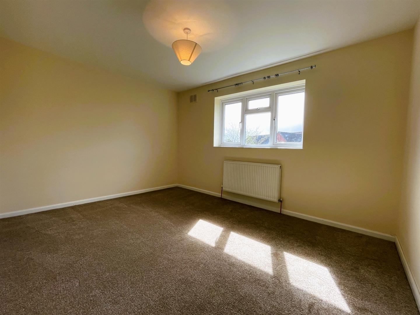 3 bed house to rent in The Greensted, Basildon  - Property Image 15