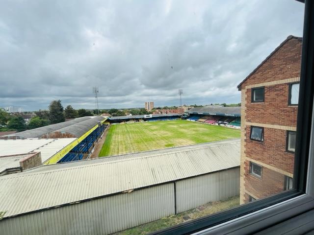 1 bed flat to rent in Roots Hall Drive, Southend-On-Sea  - Property Image 2