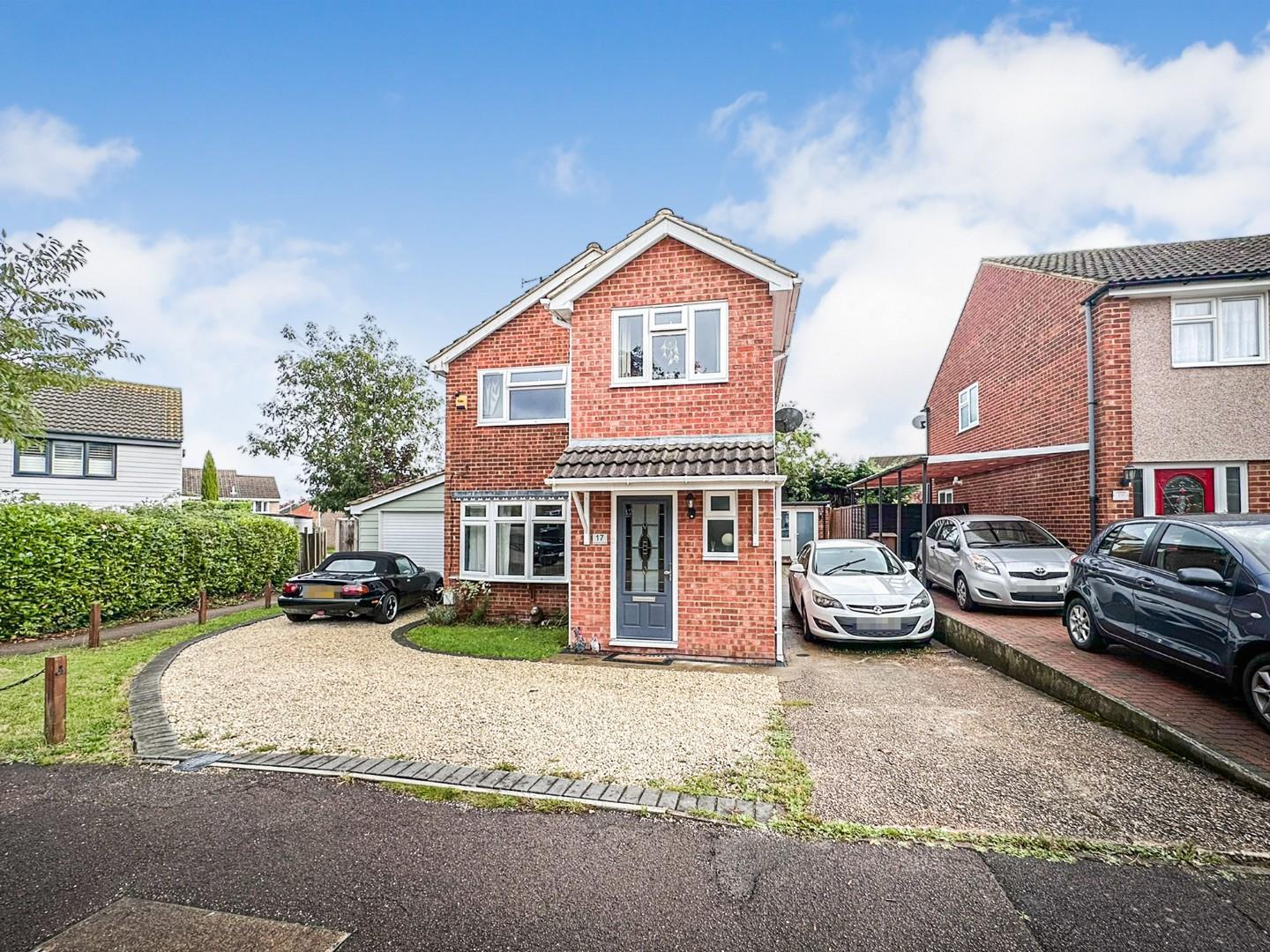 3 bed detached house to rent in Braziers Close, Chelmsford  - Property Image 1