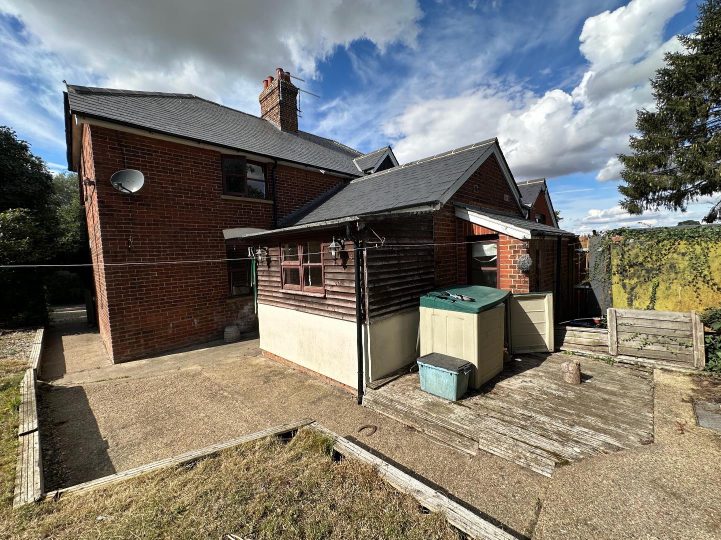 3 bed semi-detached house for sale in Old London Road, Woodham Walter  - Property Image 8