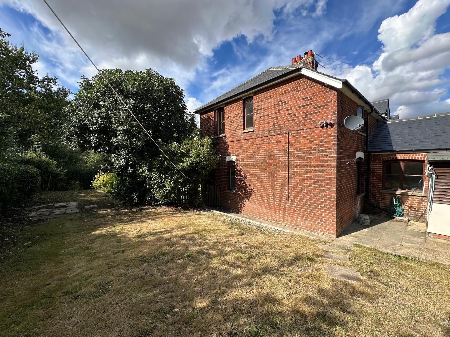 3 bed semi-detached house for sale in Old London Road, Woodham Walter  - Property Image 4