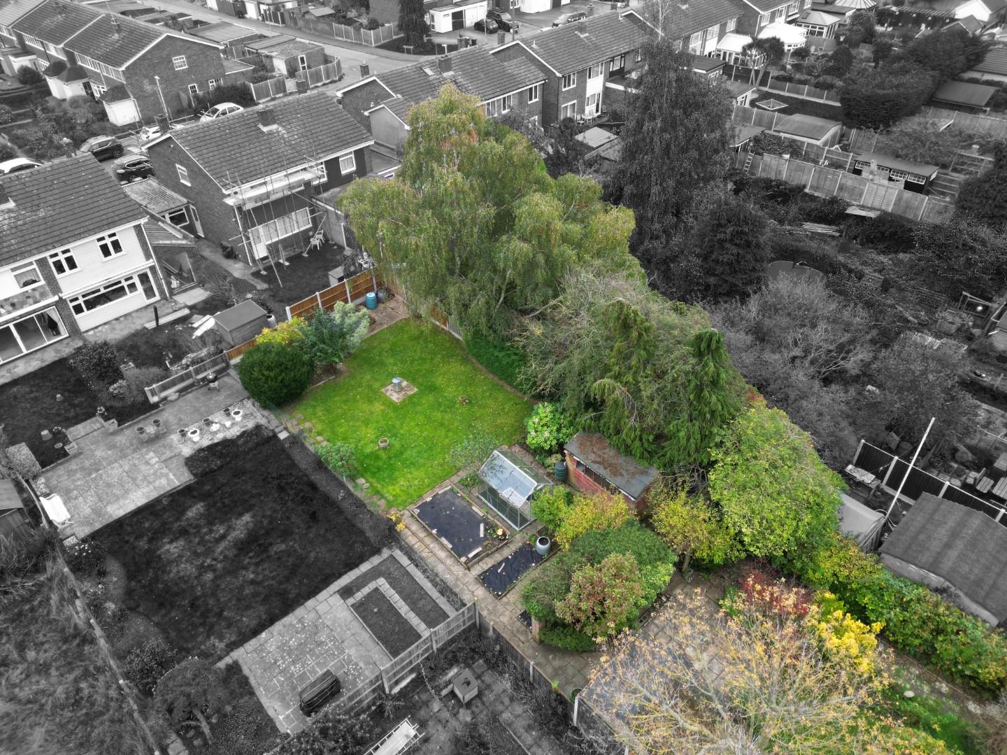 2 bed semi-detached bungalow for sale in Nevendon Road, Wickford  - Property Image 18