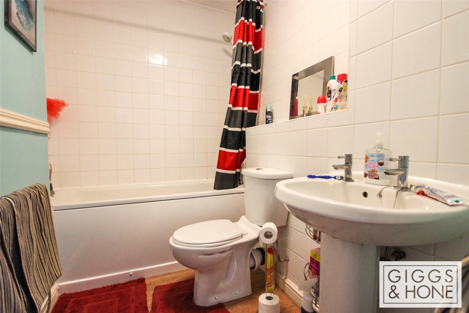 2 bed flat for sale in Redwood Grove, Bedford  - Property Image 8