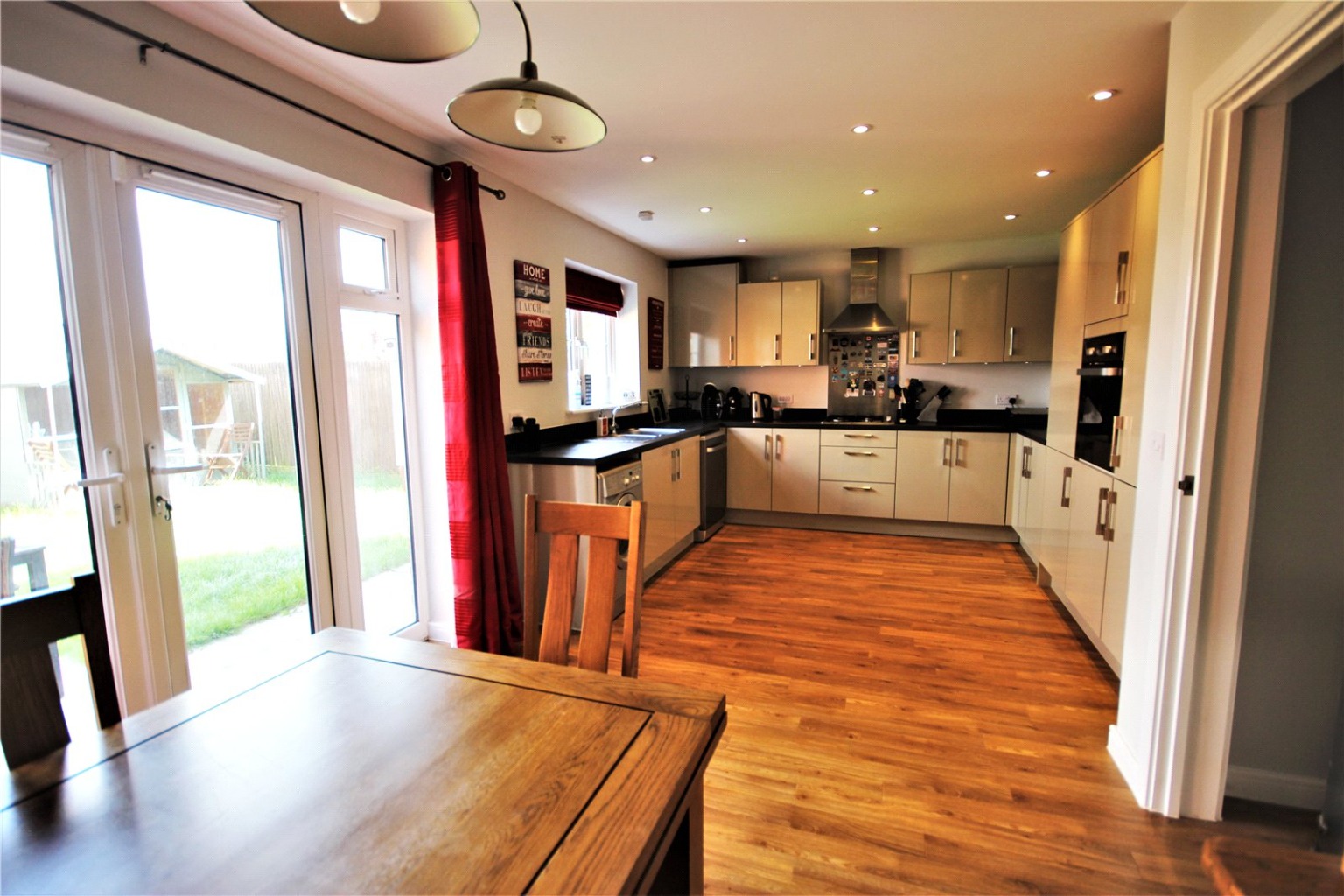 4 bed detached house for sale in Smallbrook, Bedford  - Property Image 6