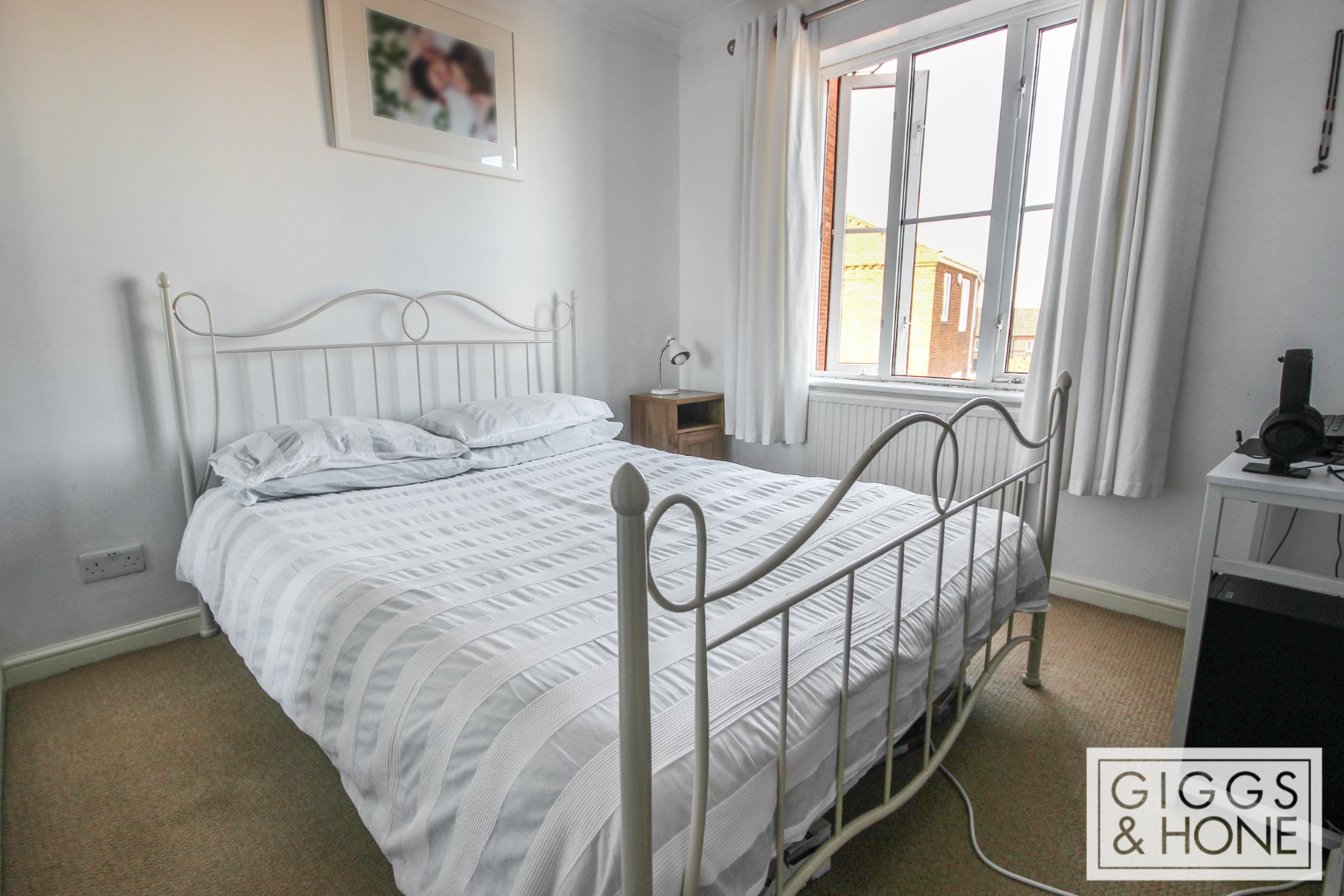 3 bed maisonette for sale in Sovereigns Quay, Bedford  - Property Image 14