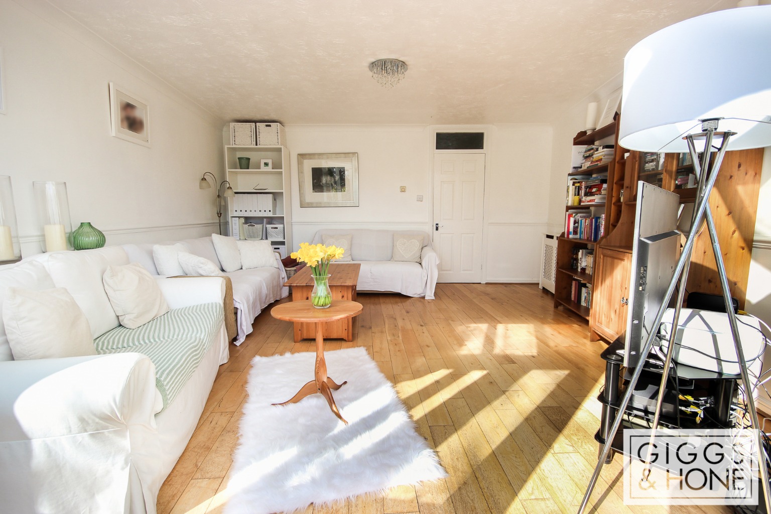 3 bed maisonette for sale in Sovereigns Quay, Bedford  - Property Image 6