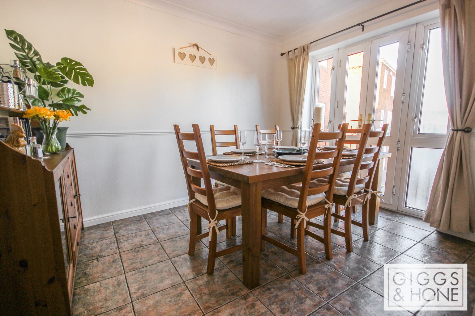 3 bed maisonette for sale in Sovereigns Quay, Bedford  - Property Image 8