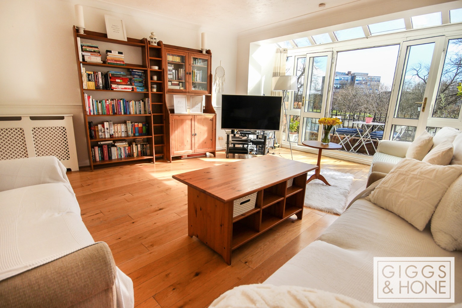 3 bed maisonette for sale in Sovereigns Quay, Bedford  - Property Image 7