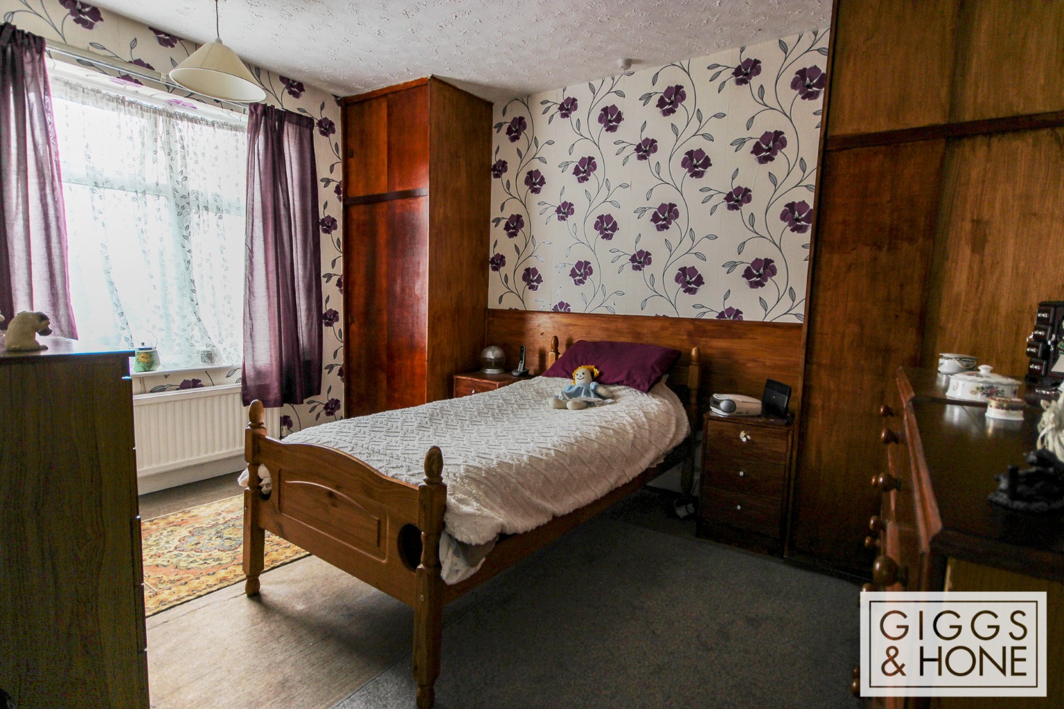 3 bed semi-detached house for sale in Ampthill Road, Bedford  - Property Image 9