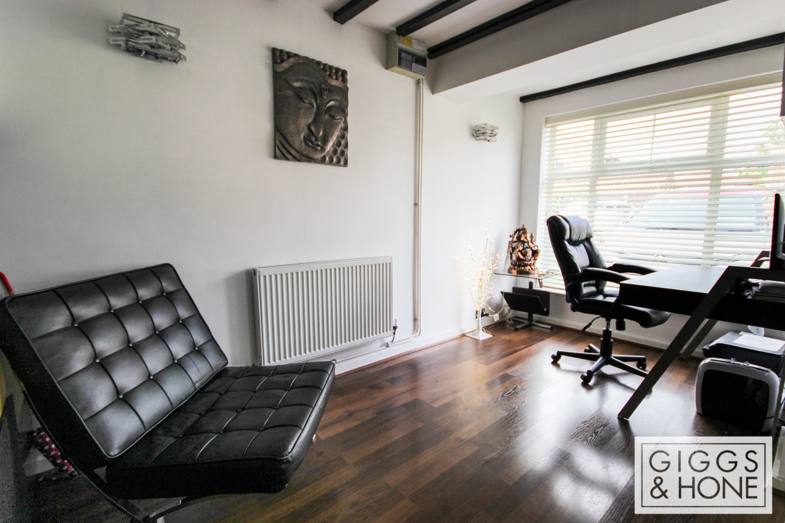 3 bed semi-detached house for sale in Hamble Road, Bedford  - Property Image 6