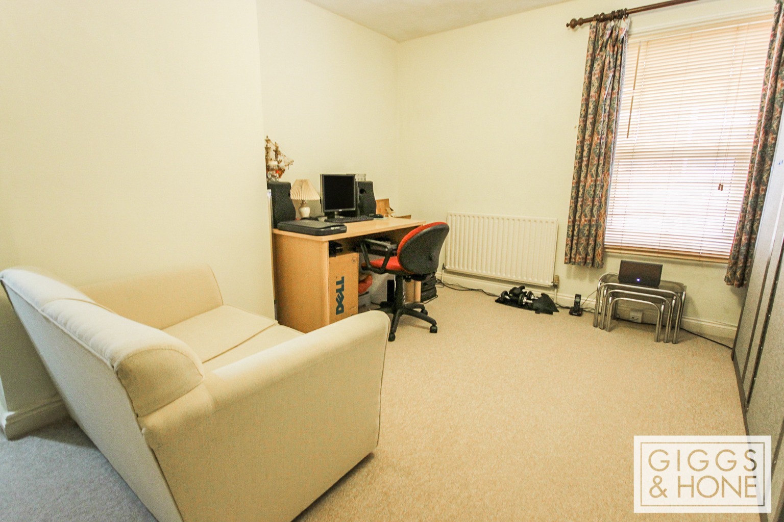 1 bed flat for sale in Chaucer Road, Bedford  - Property Image 3