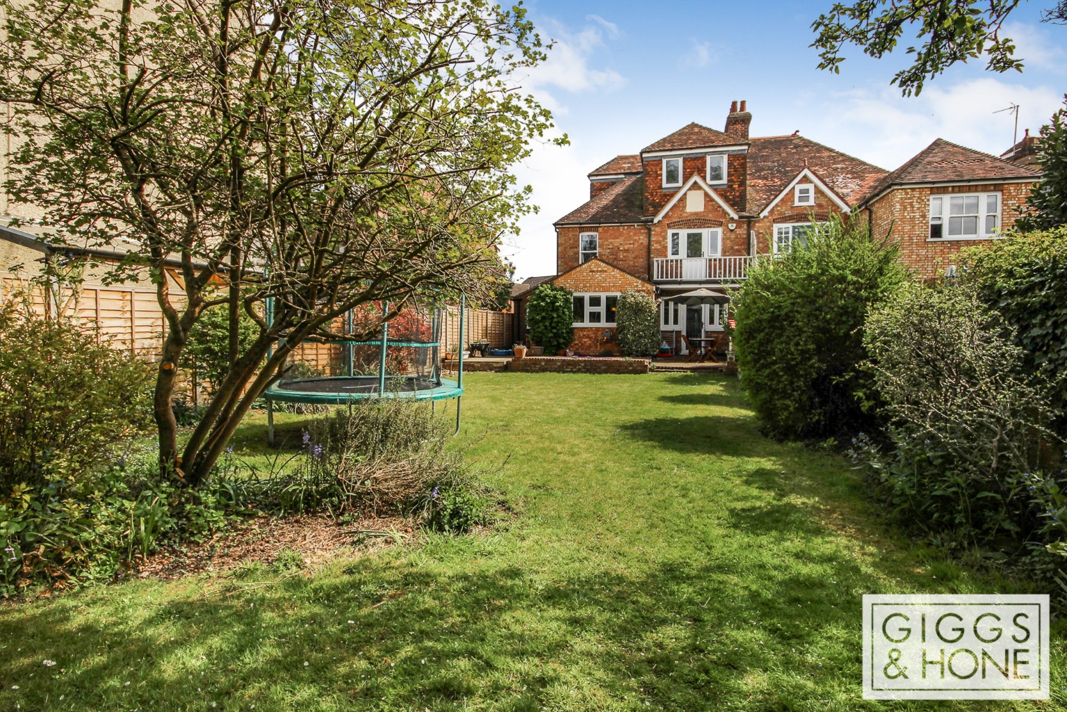 5 bed semi-detached house for sale in Beverley Crescent, Bedford  - Property Image 26