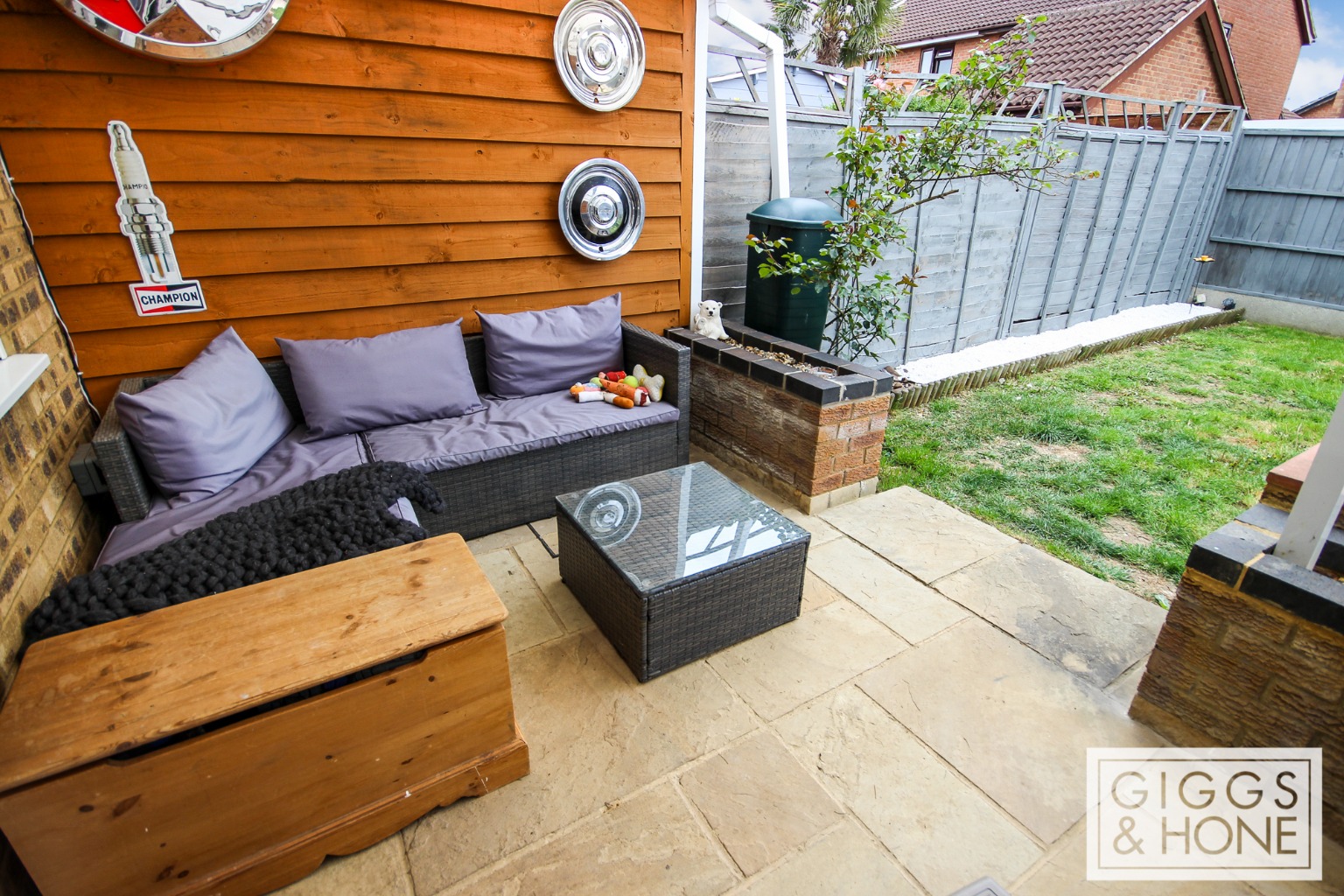 2 bed terraced house for sale in The Silver Birches, Bedford  - Property Image 12