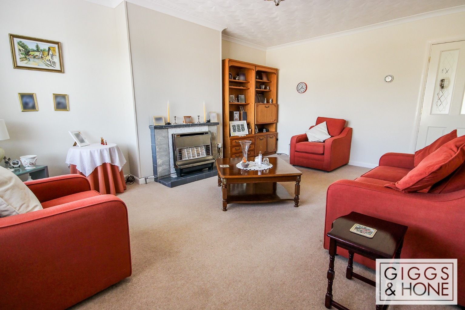 2 bed semi-detached house for sale in Arundel Drive, Bedford  - Property Image 6