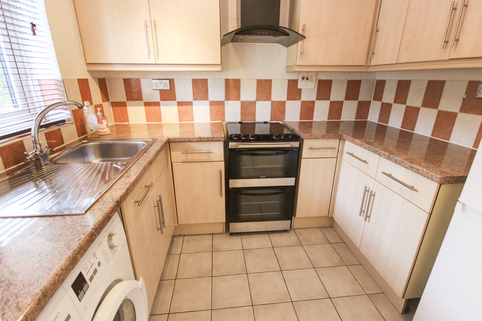 2 bed terraced house for sale in Mountbatten Place, Bedford  - Property Image 2