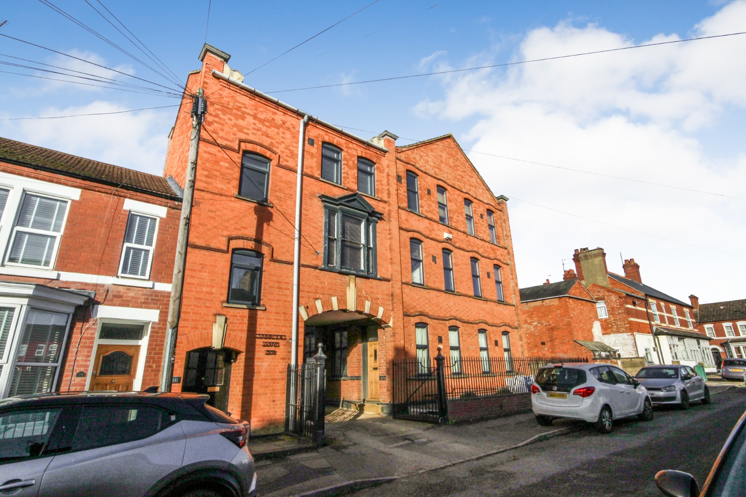 2 bed flat for sale in York Road, Rushden  - Property Image 2