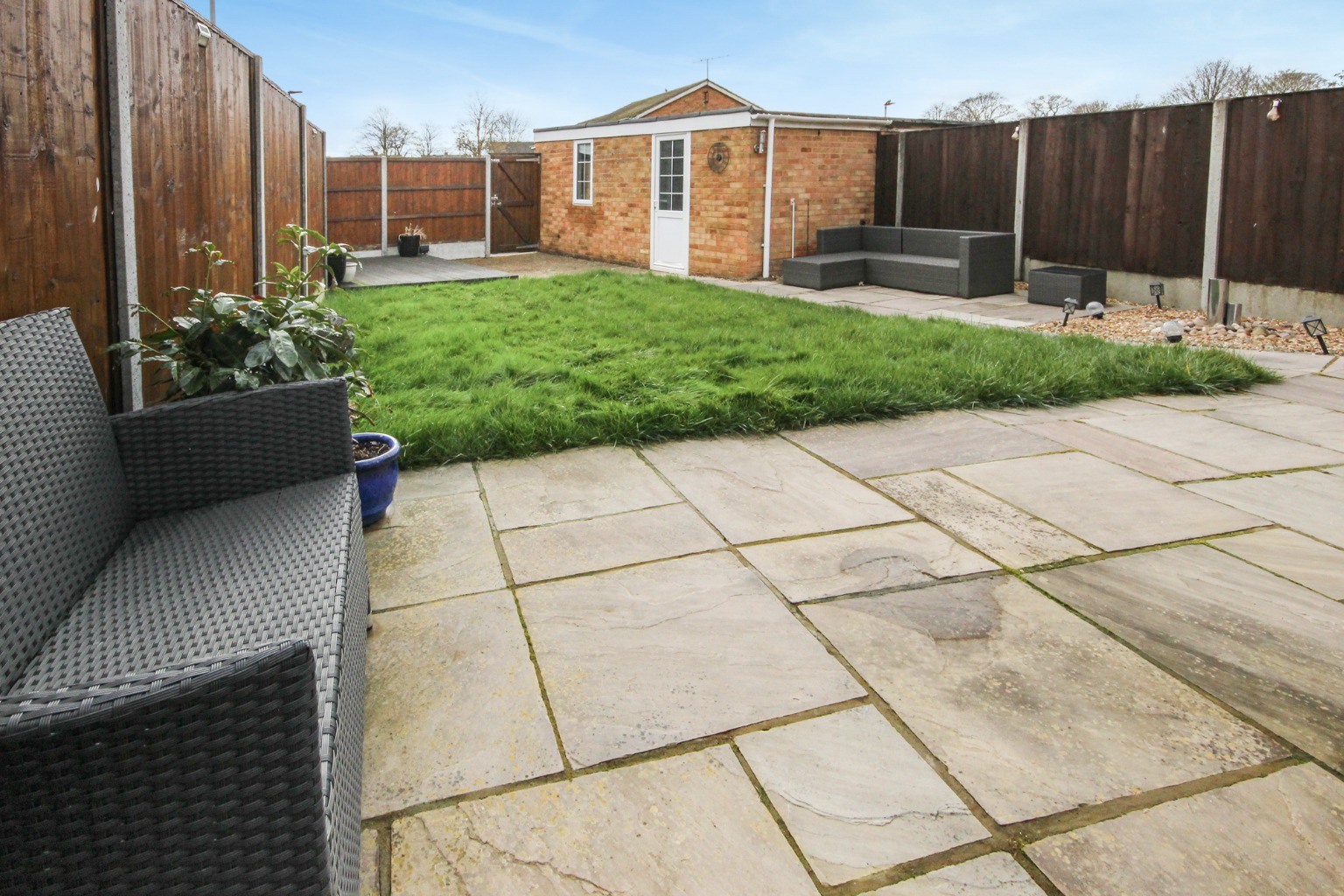 3 bed semi-detached house for sale in Greystoke Walk, Bedford  - Property Image 19