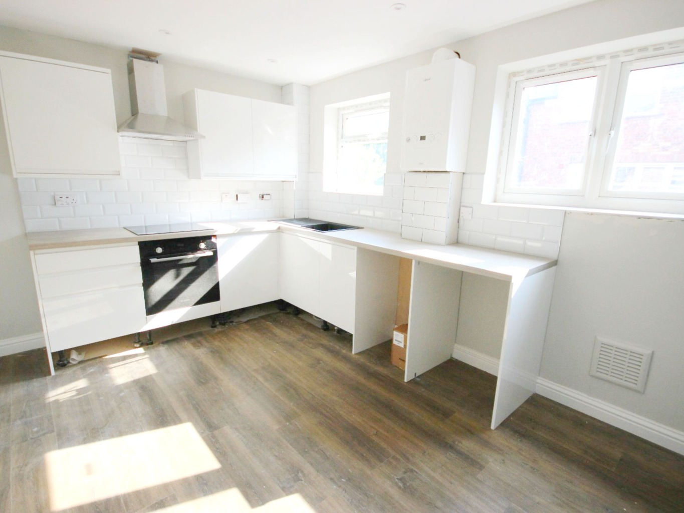 1 bed flat for sale in Merton Road, Bedford  - Property Image 3