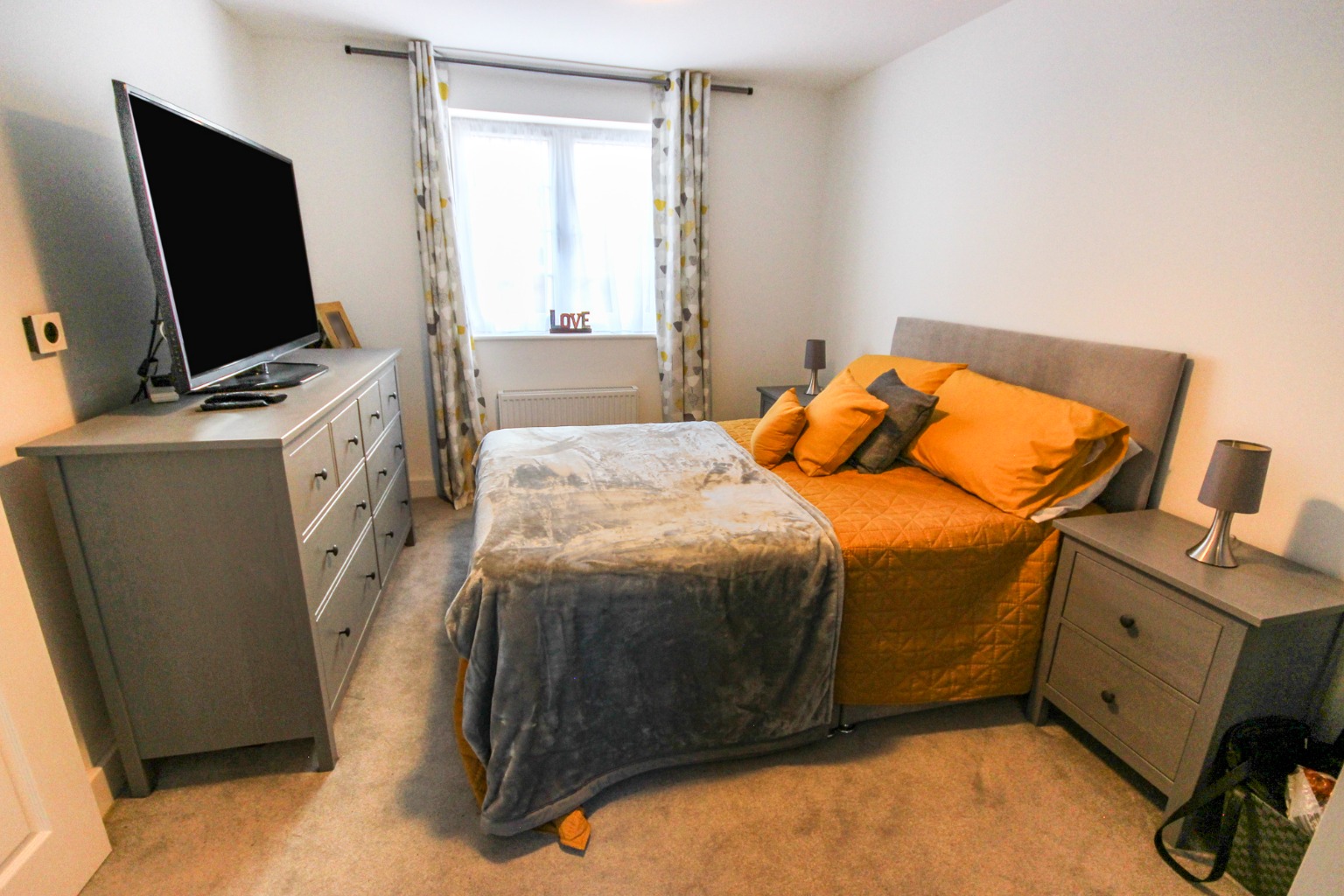 2 bed ground floor flat for sale in Kempston, Bedfordshire  - Property Image 7