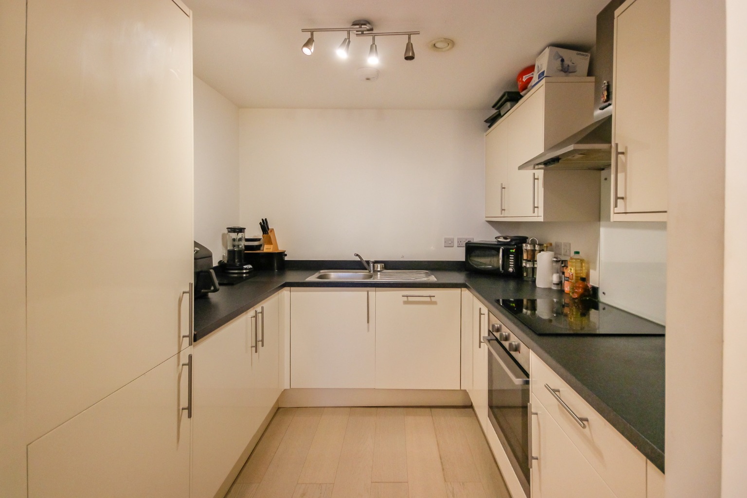 2 bed flat for sale in Albion House, Bedford  - Property Image 3