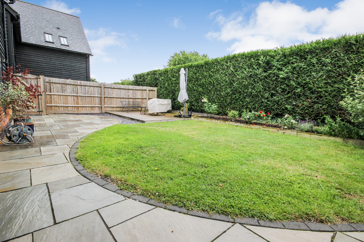 3 bed detached house to rent in Church Farm Court, Bedford  - Property Image 19