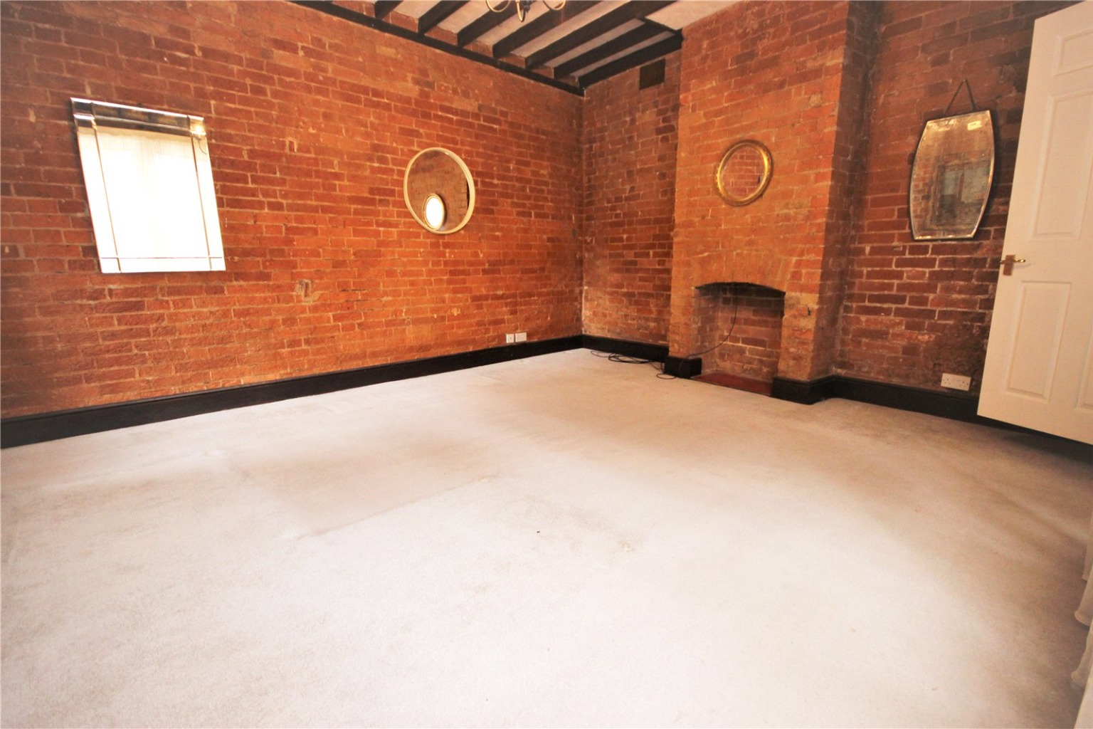 1 bed coach house to rent in Merton House, Bedford  - Property Image 3