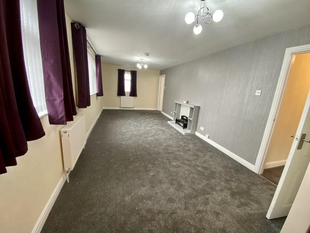 2 bed detached bungalow to rent in Braithwaite Edge Road, Keighley  - Property Image 4