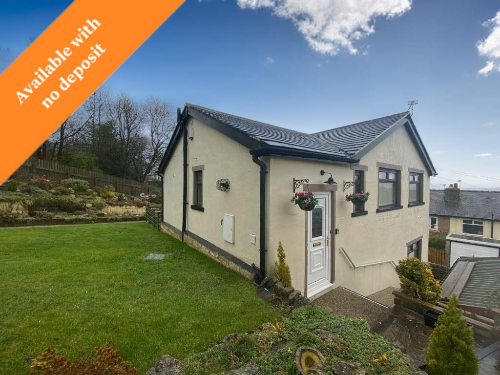 2 bed detached bungalow to rent in Braithwaite Edge Road, Keighley - Property Image 1