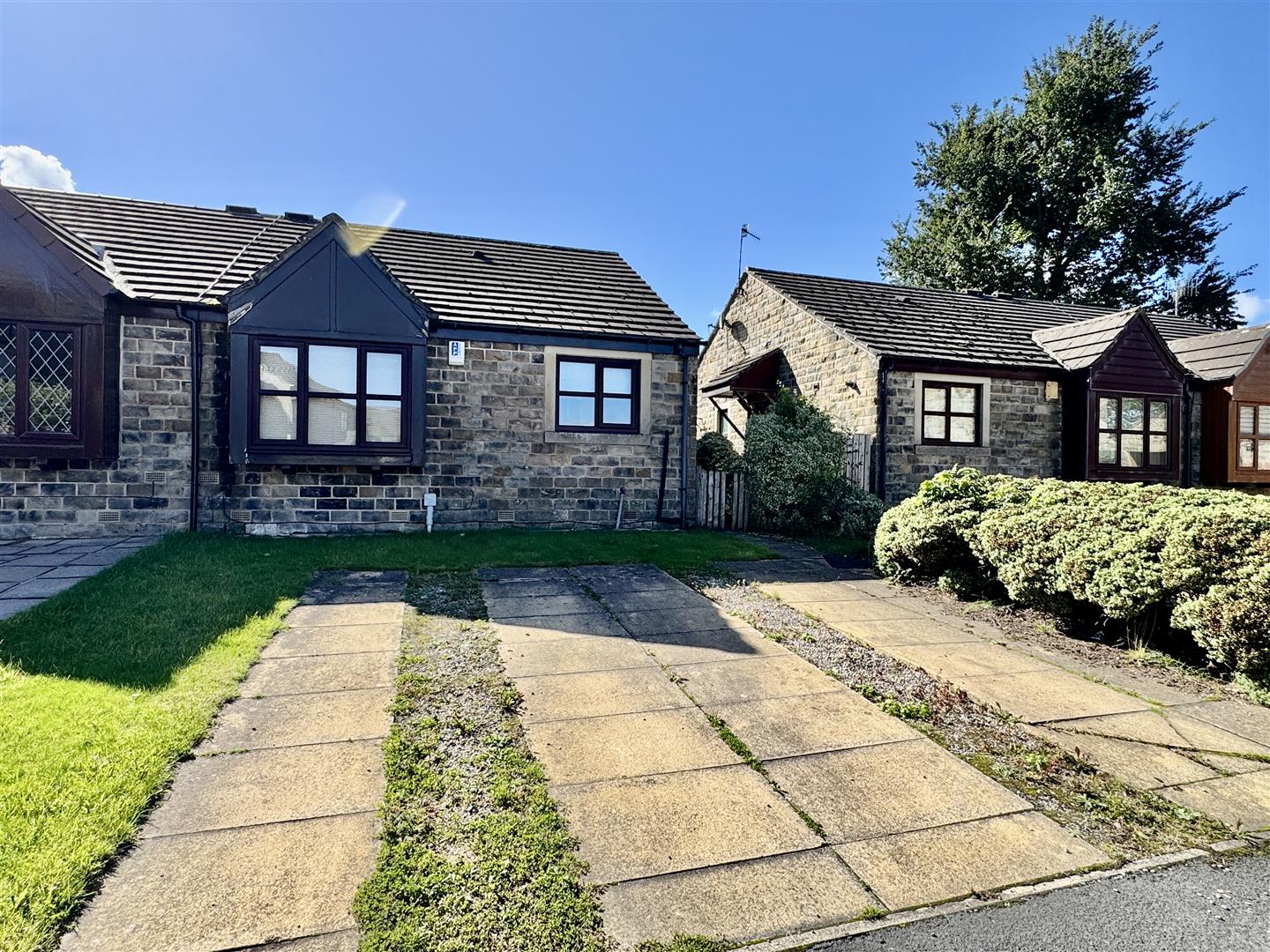 2 bed semi-detached bungalow to rent in Mill Croft, Cowling, Keighley, BD22 0AJ