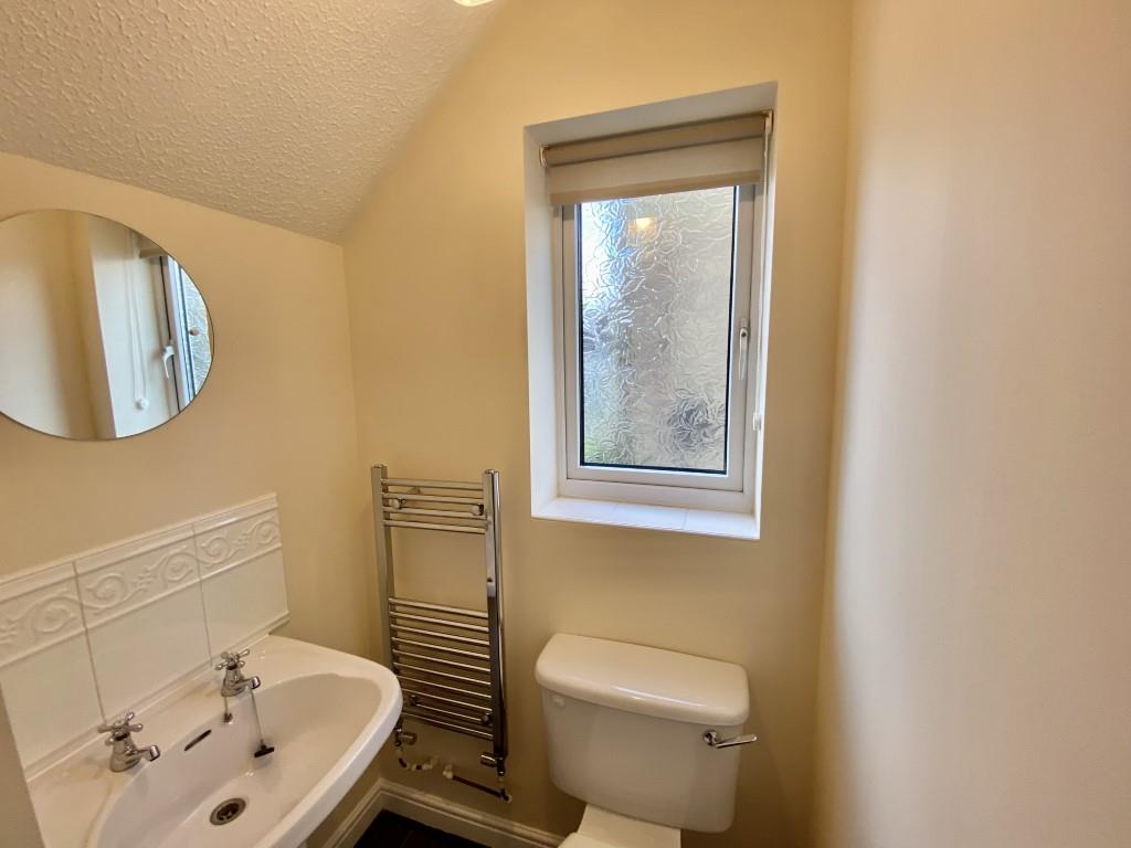 3 bed semi-detached house to rent in Steadings Way, Keighley  - Property Image 5