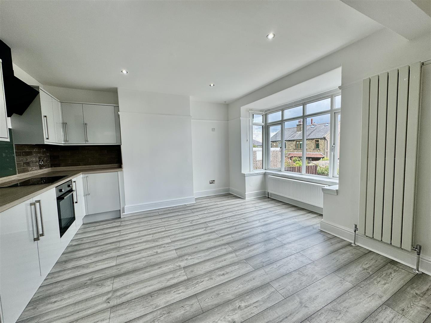 3 bed semi-detached house to rent in Moorcroft Avenue, Keighley  - Property Image 5