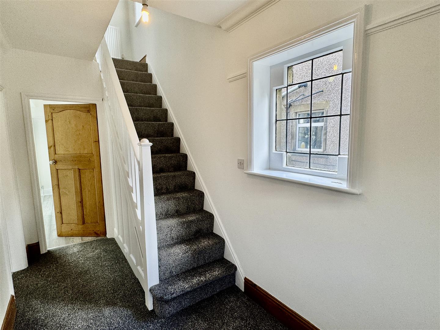 3 bed semi-detached house to rent in Moorcroft Avenue, Keighley  - Property Image 4