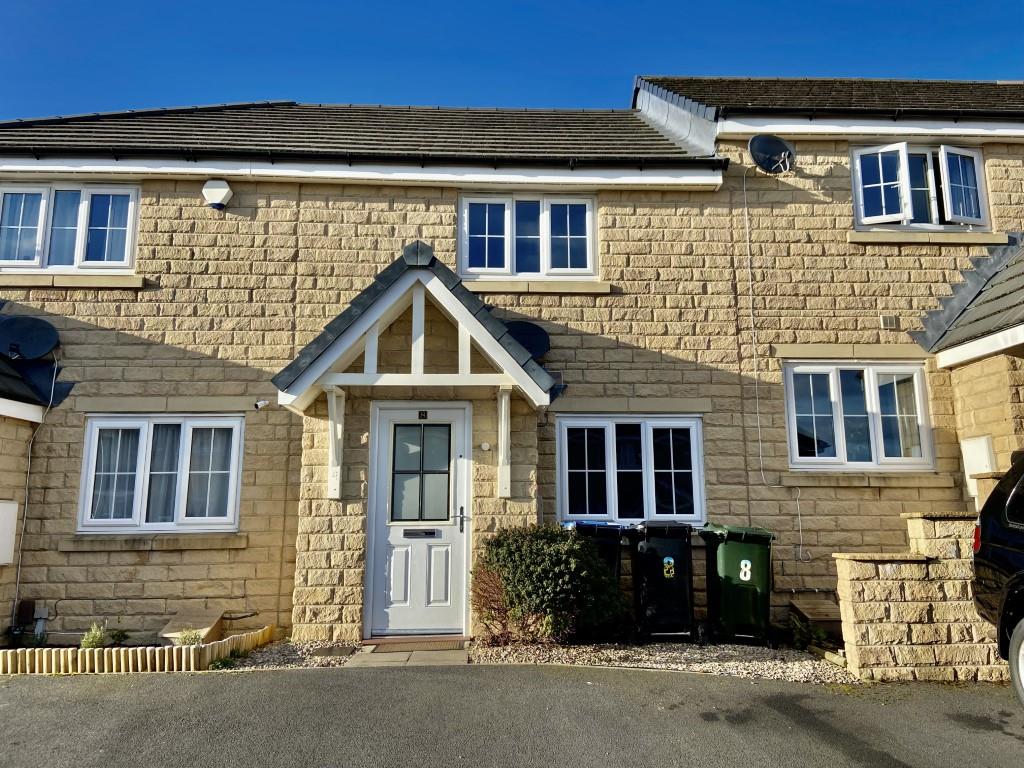 2 bed town house to rent in The Knoll, Keighley  - Property Image 1
