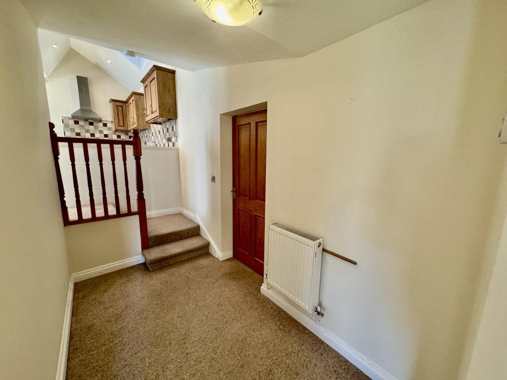 2 bed detached bungalow to rent in Braithwaite Edge Road, Keighley  - Property Image 8